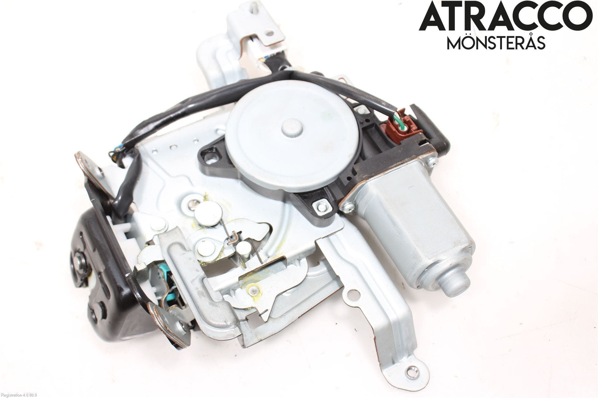 Nissan X-TRAIL 14-21 Låskista Baklucka