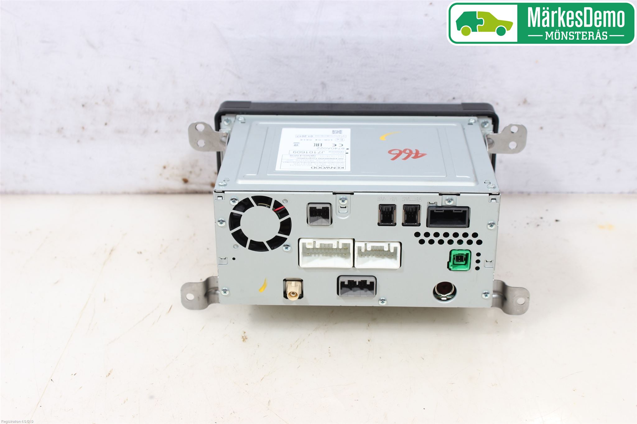 Mitsubishi OUTLANDER 13-21 Radio