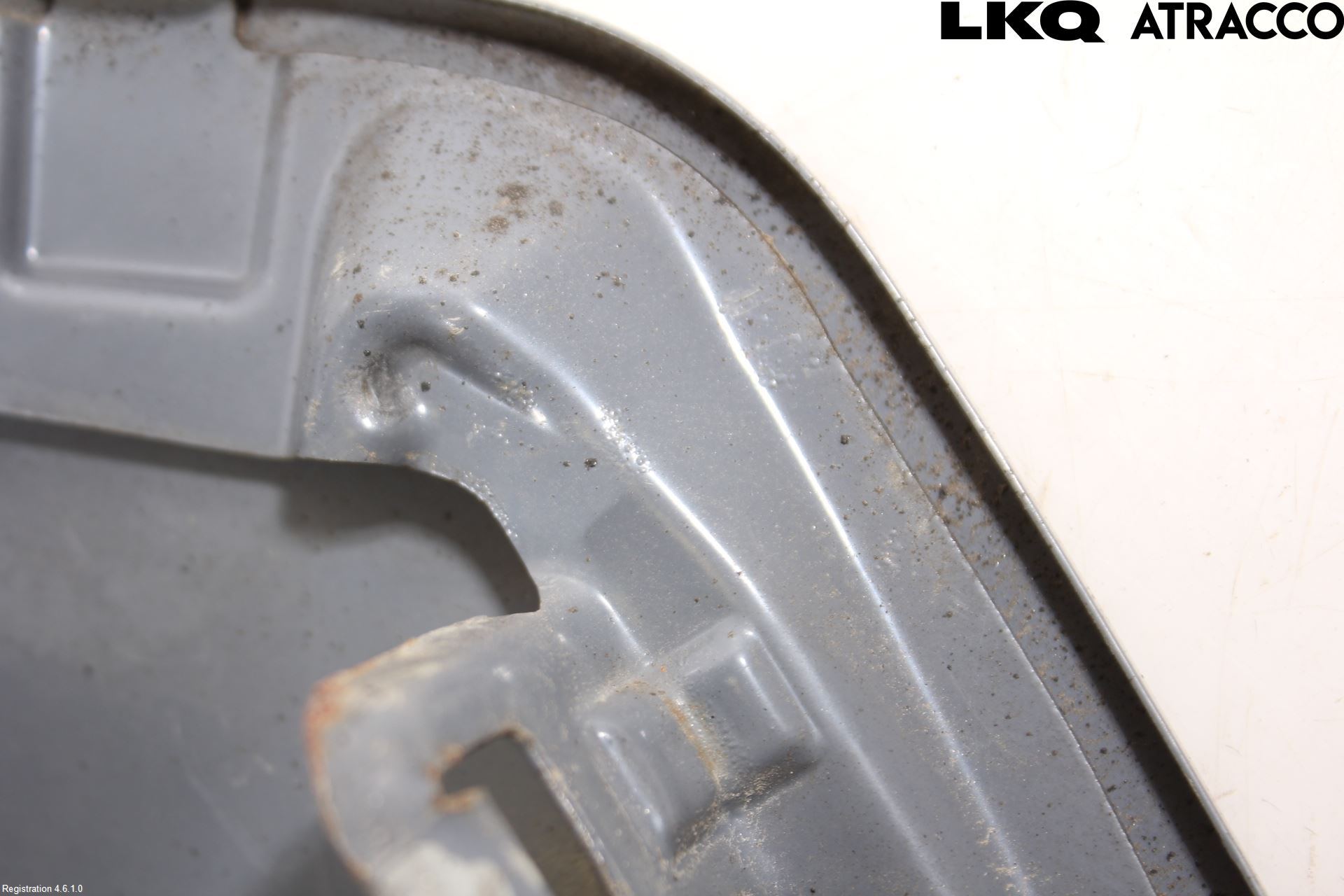 Mitsubishi L200 16-23 Tanklucka