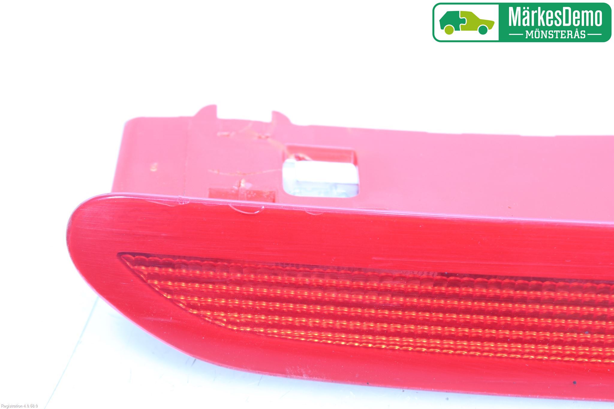 Volkswagen VW PASSAT 11-14 Bromsljus Bakruta