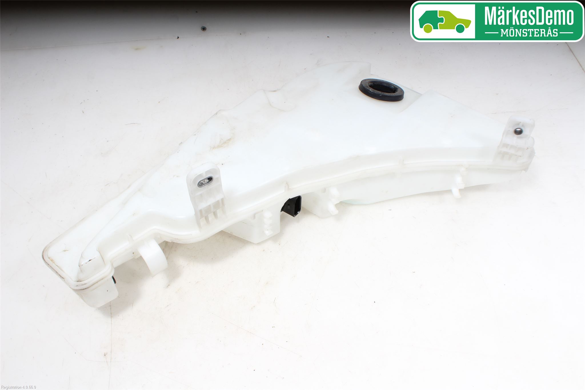 Audi A6 ALLROAD 12-18 Spolartank Vindruta-Strål