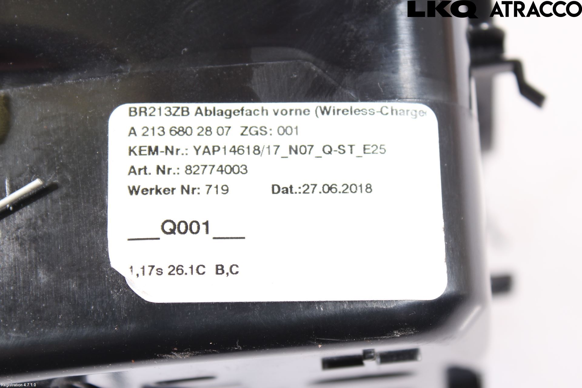 Mercedes-Benz MB E-KLASS (W213) 16-23 Instrumentbräda Förvaringsfack