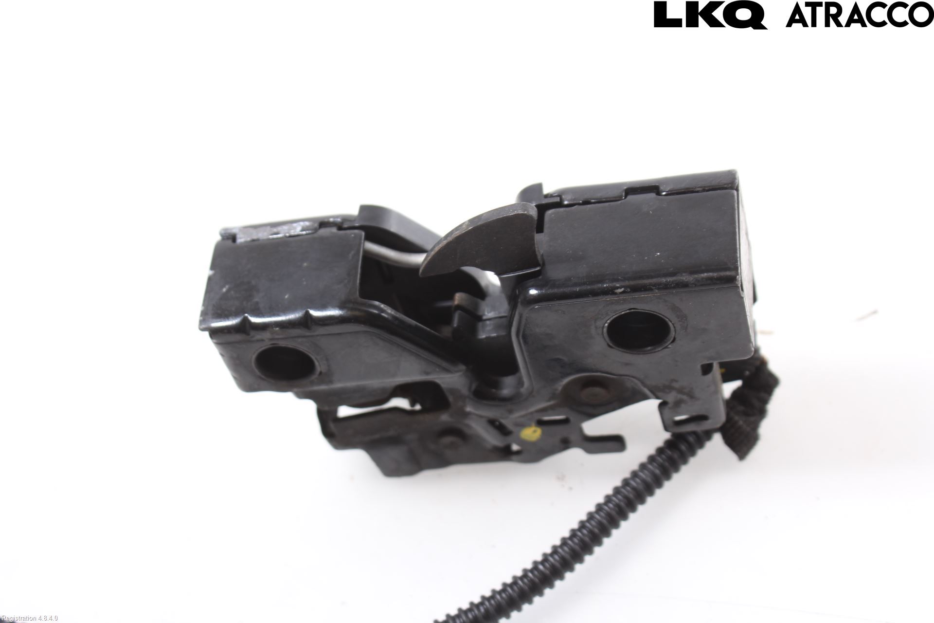 Volkswagen VW PASSAT 15-19 Huvlås