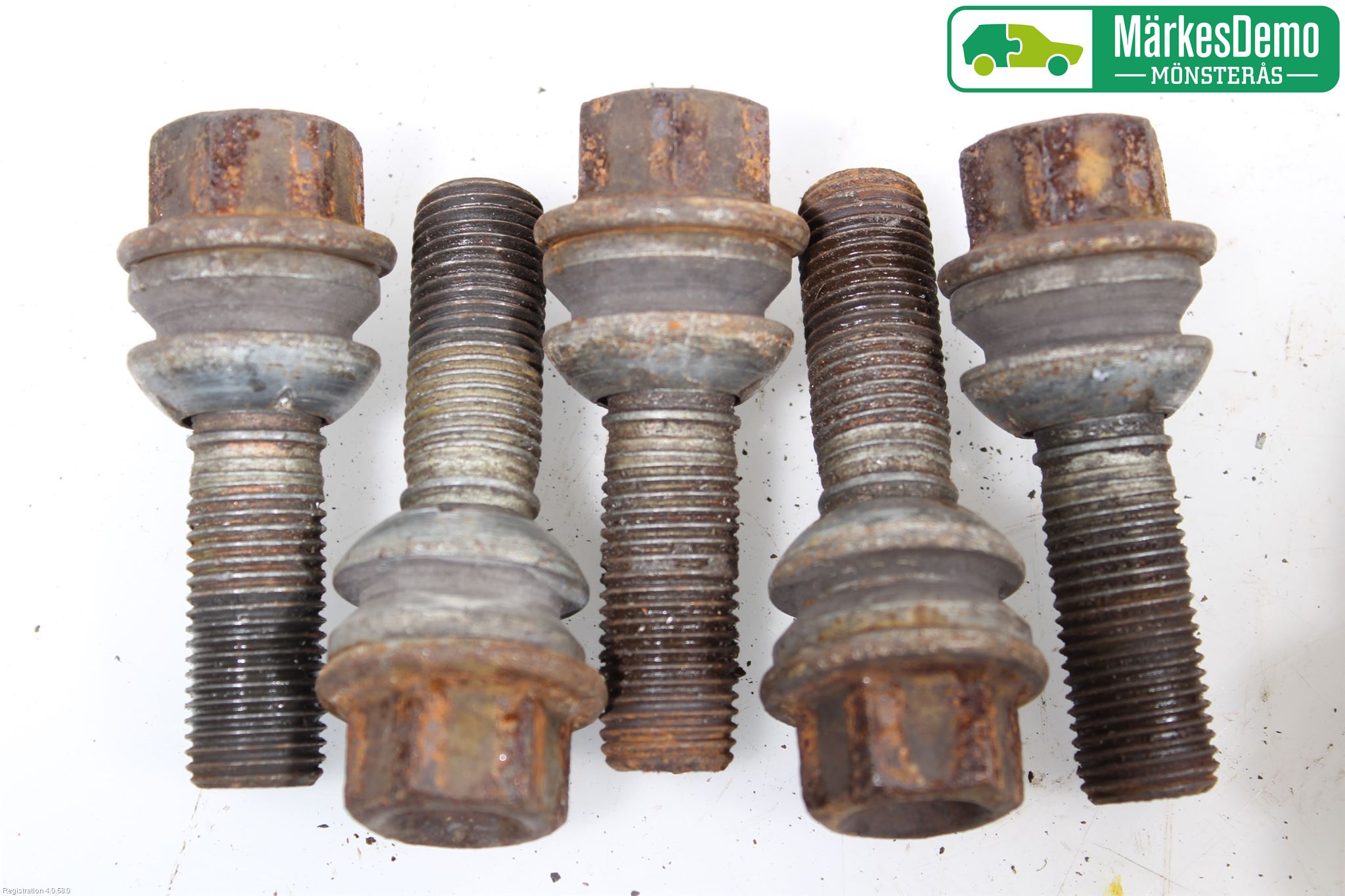 Volkswagen VW TOUAREG 7L 03-10 Hjulmutter-Bult-Sats