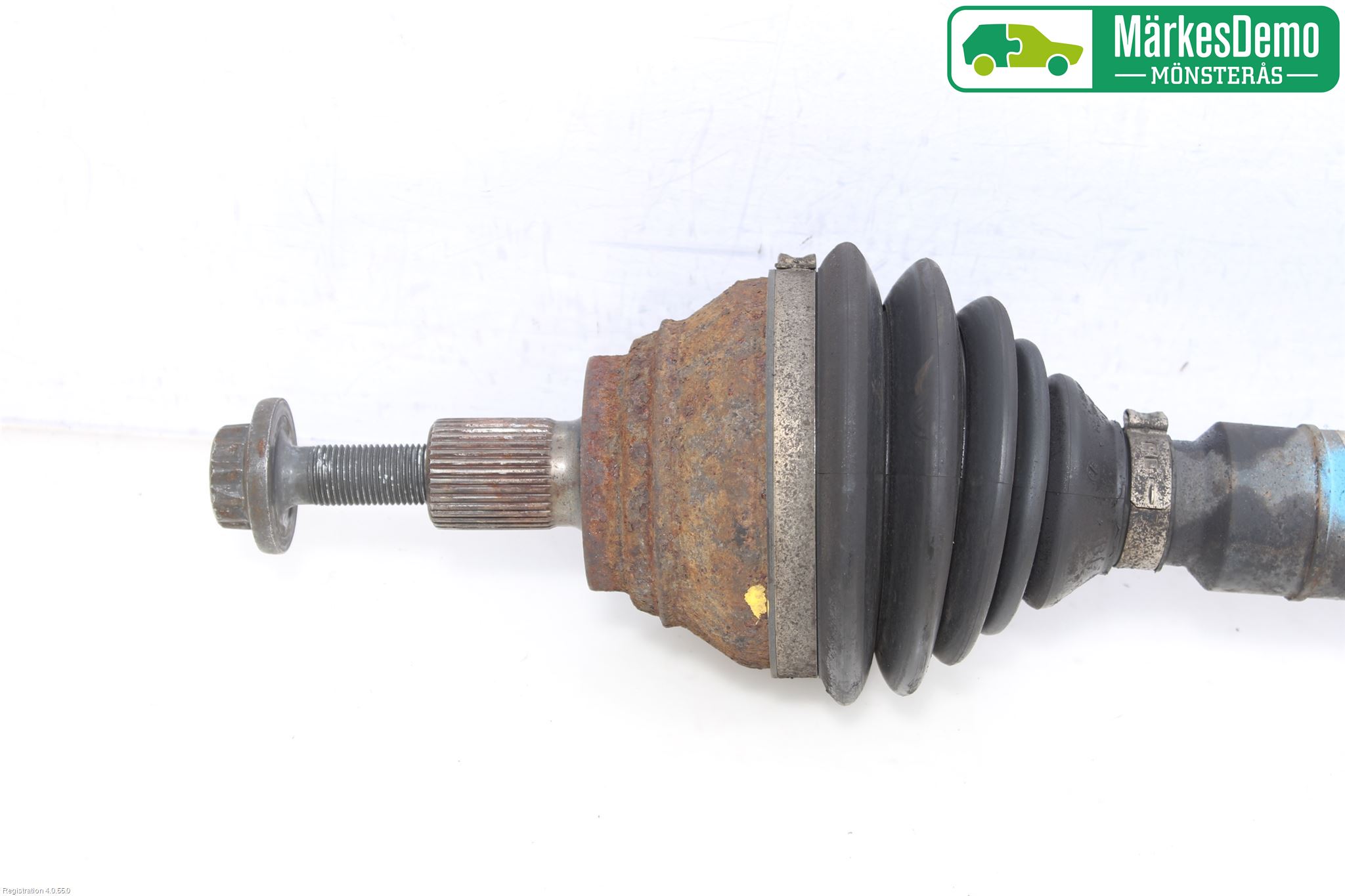 Skoda SUPERB 09-15 Drivaxel Fram Höger