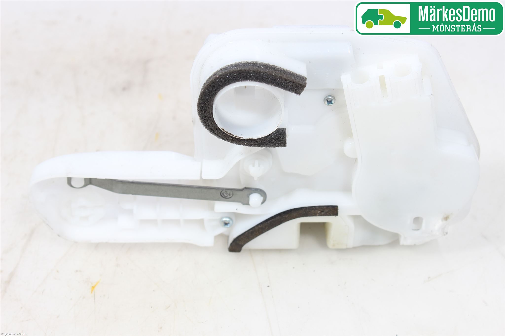 Mitsubishi OUTLANDER 13-21 Låskista-Dörrlås