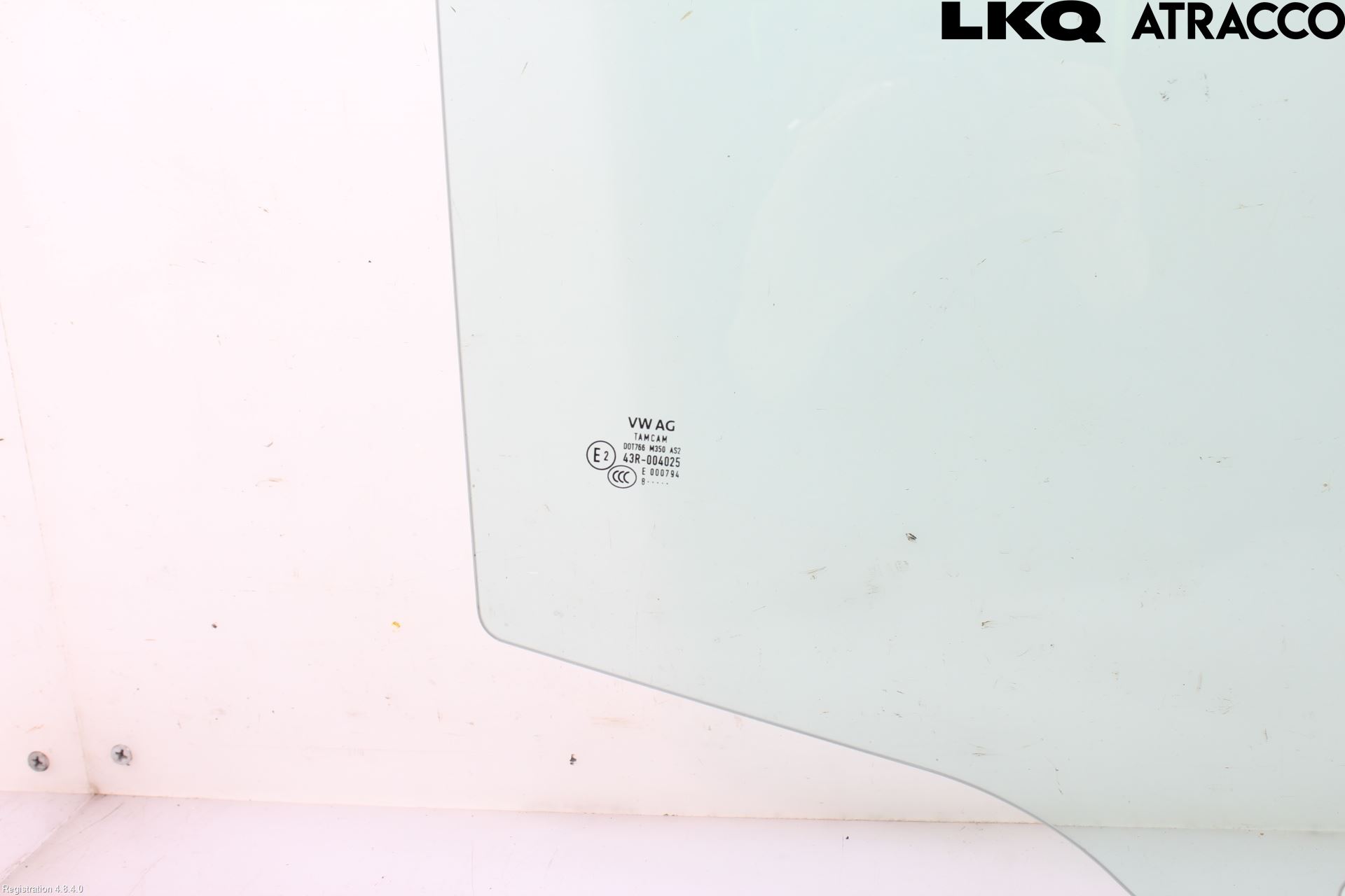 Volkswagen VW CRAFTER II / E-CRAFTER 17- Dörruta Fram Höger