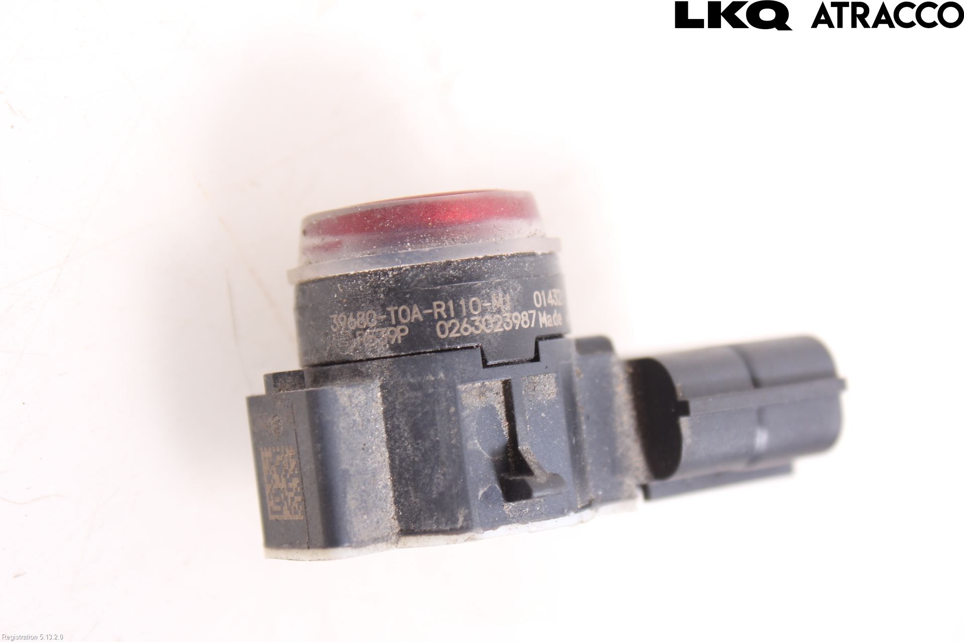 Honda CR-V 13-18 Parkeringshjälp Frontsensor