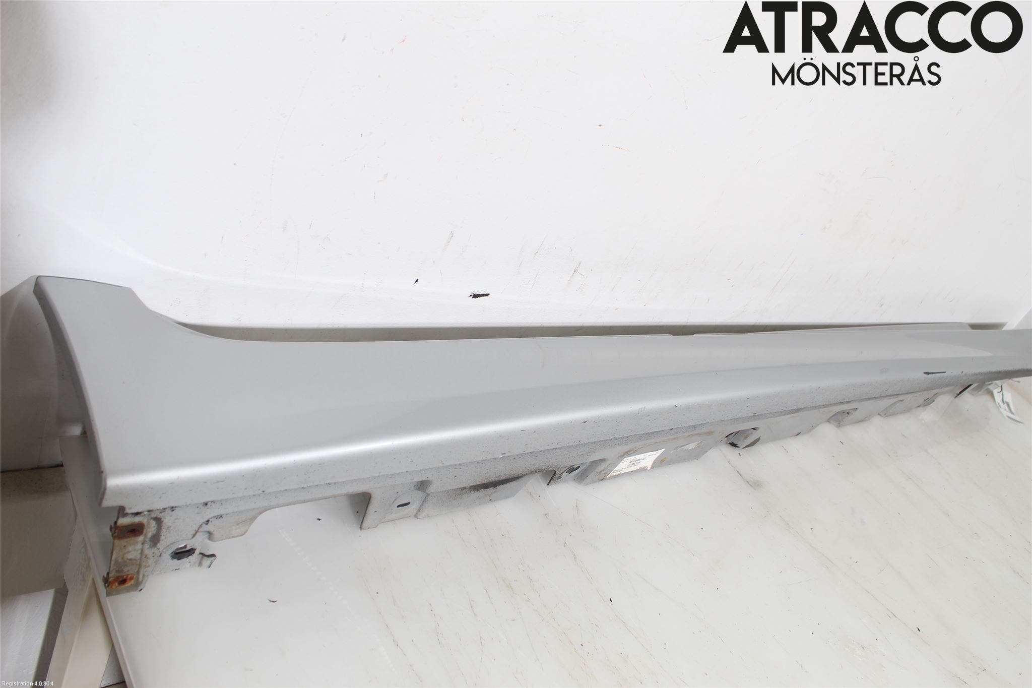 BMW 5 F10/F11/F18 09-17 Sidokjol Hö