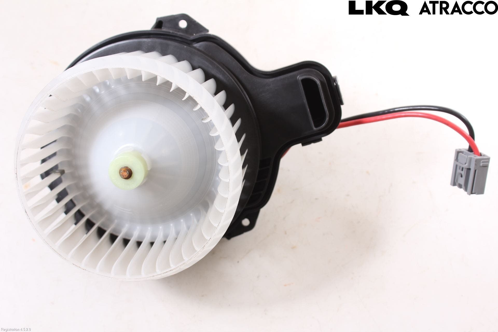 Ford FOCUS 19- Värmefläkt