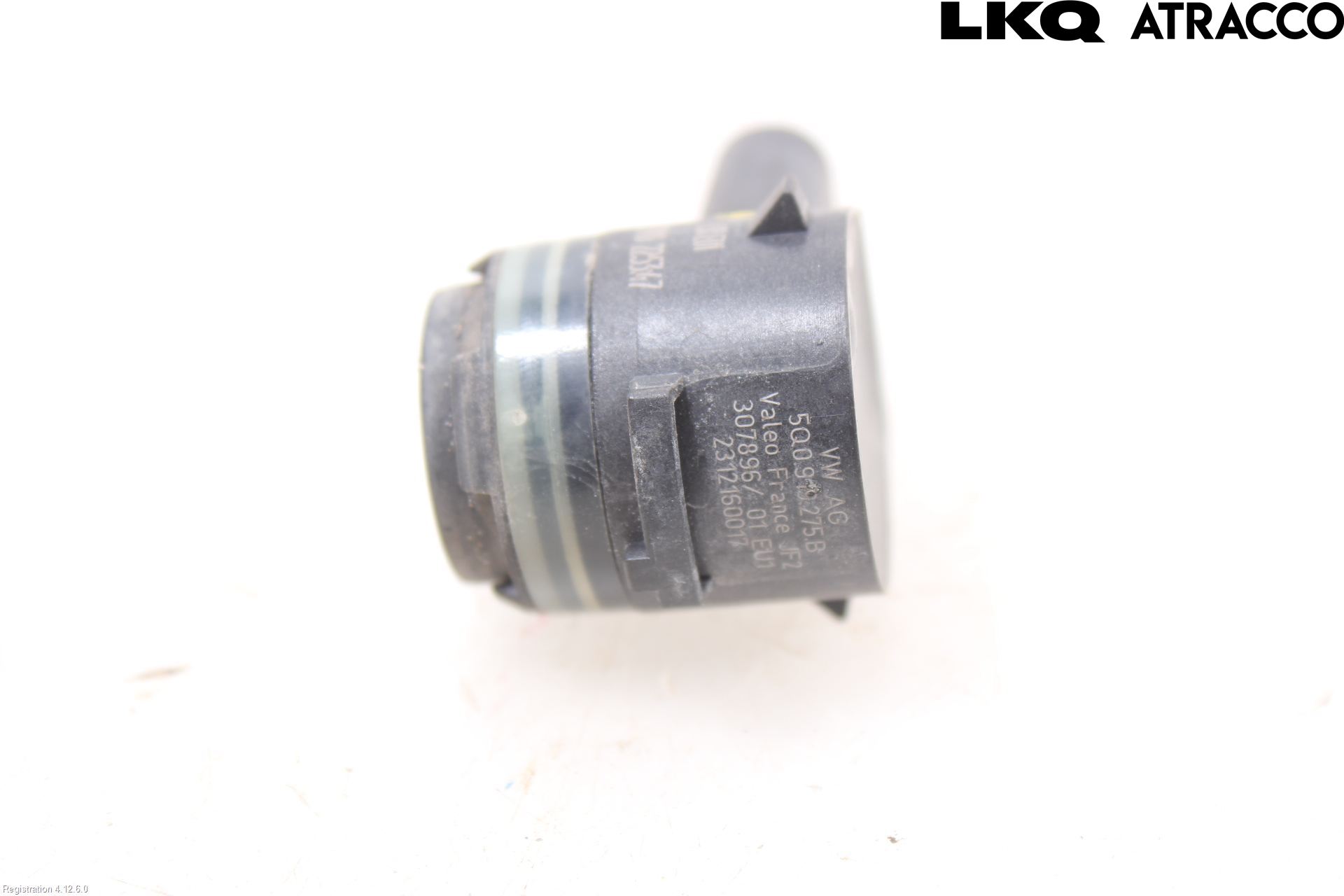Volkswagen VW PASSAT 15-19 Parkeringshjälp Frontsensor