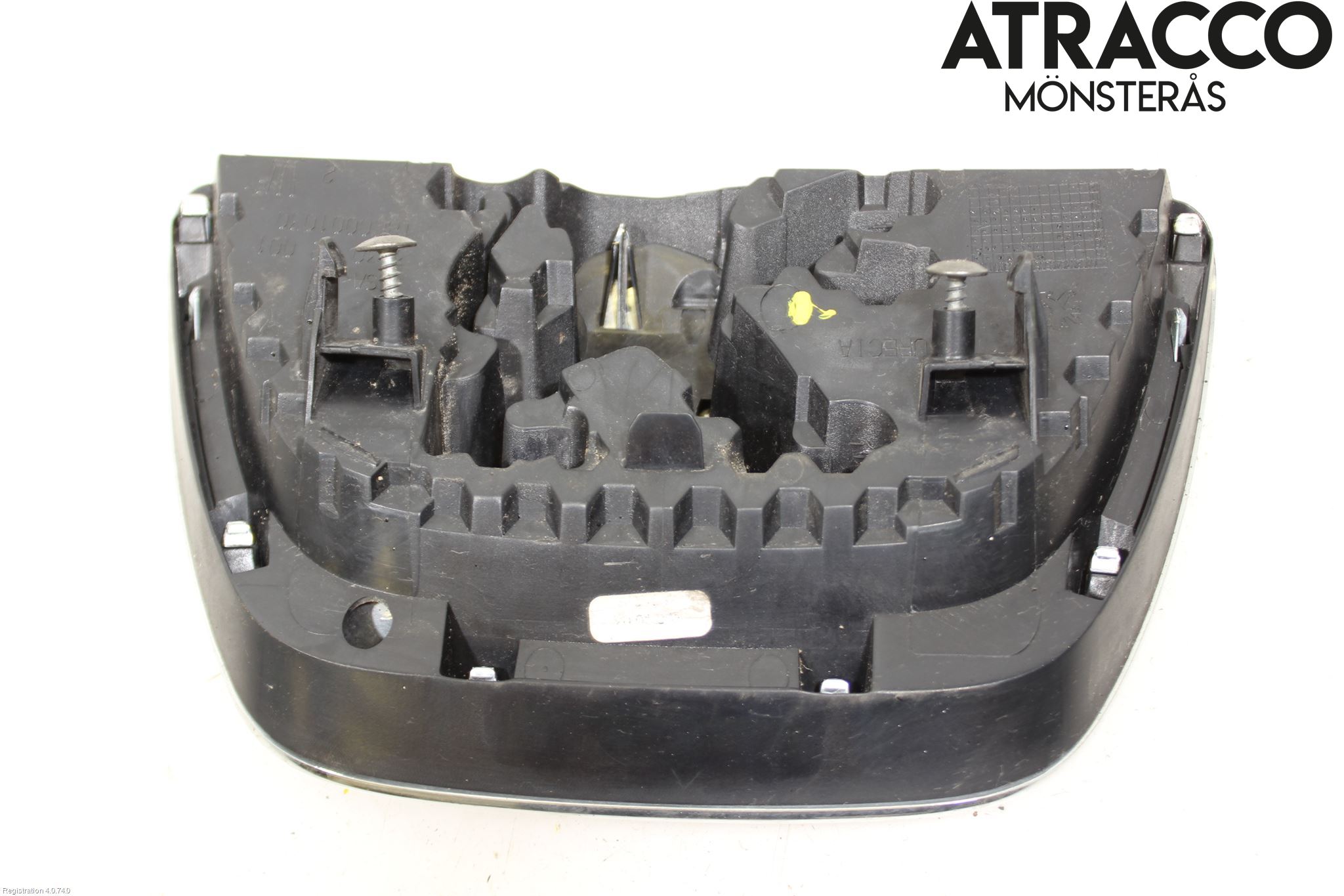 Peugeot 5008 10-16 Emblem