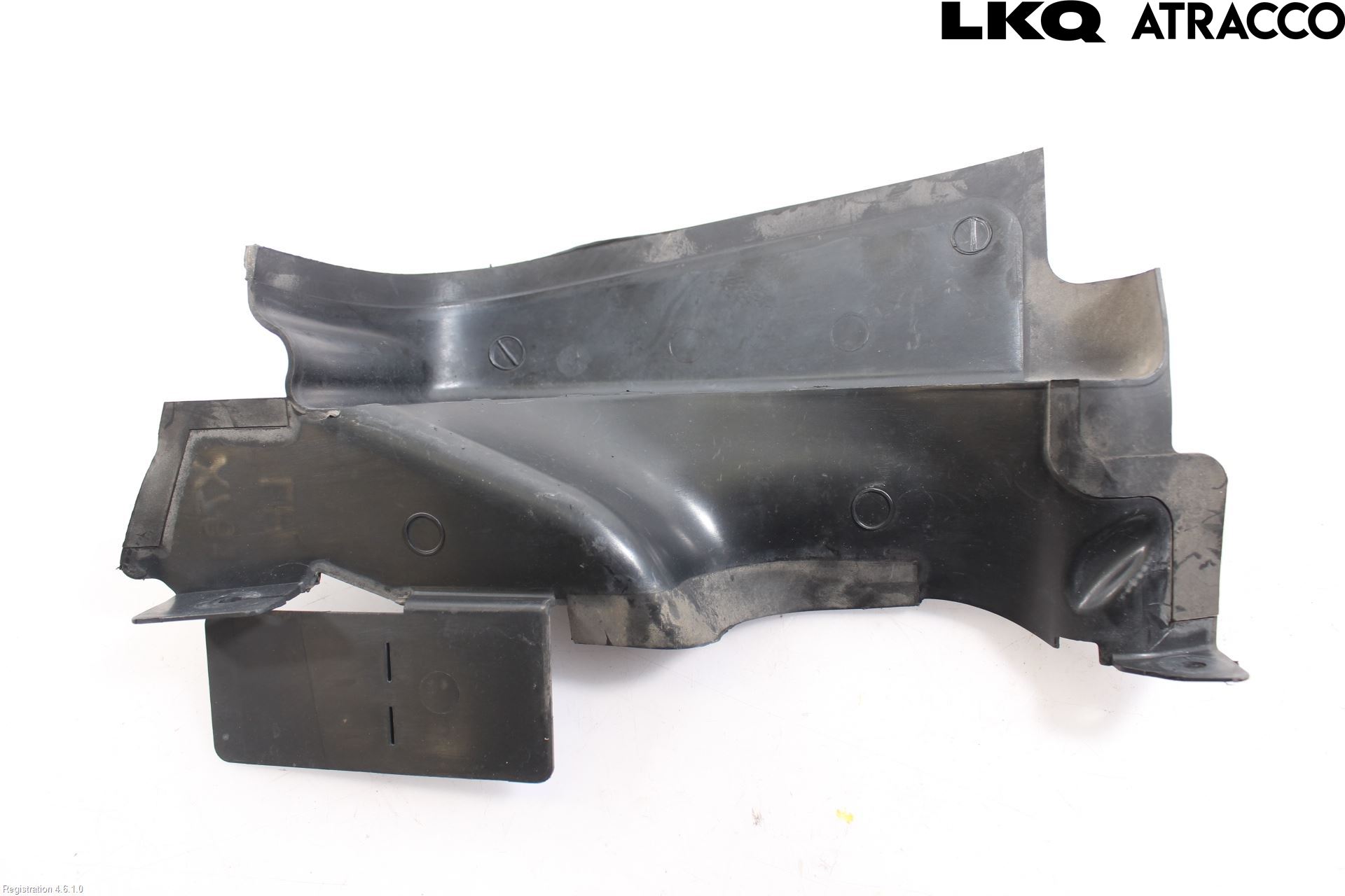 Jaguar F-PACE Deflektor Plåt-Plast Kylning