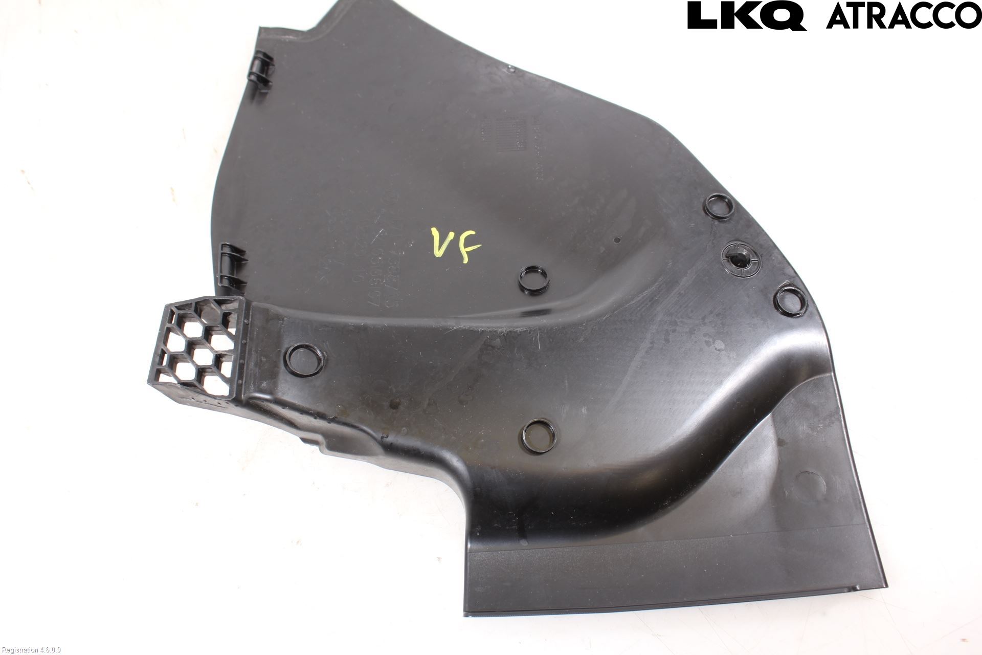 BMW 5 G30/G31/F90 17-23 Torpedplåt-Torpedplast