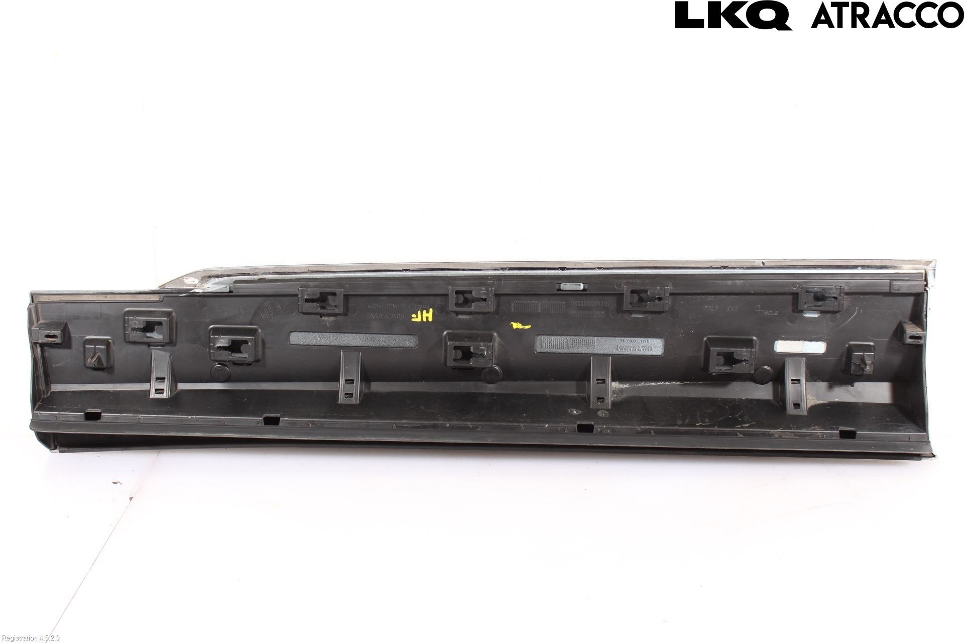 Volkswagen VW TIGUAN 16-24 Dörr Dekorlist Fram Hö