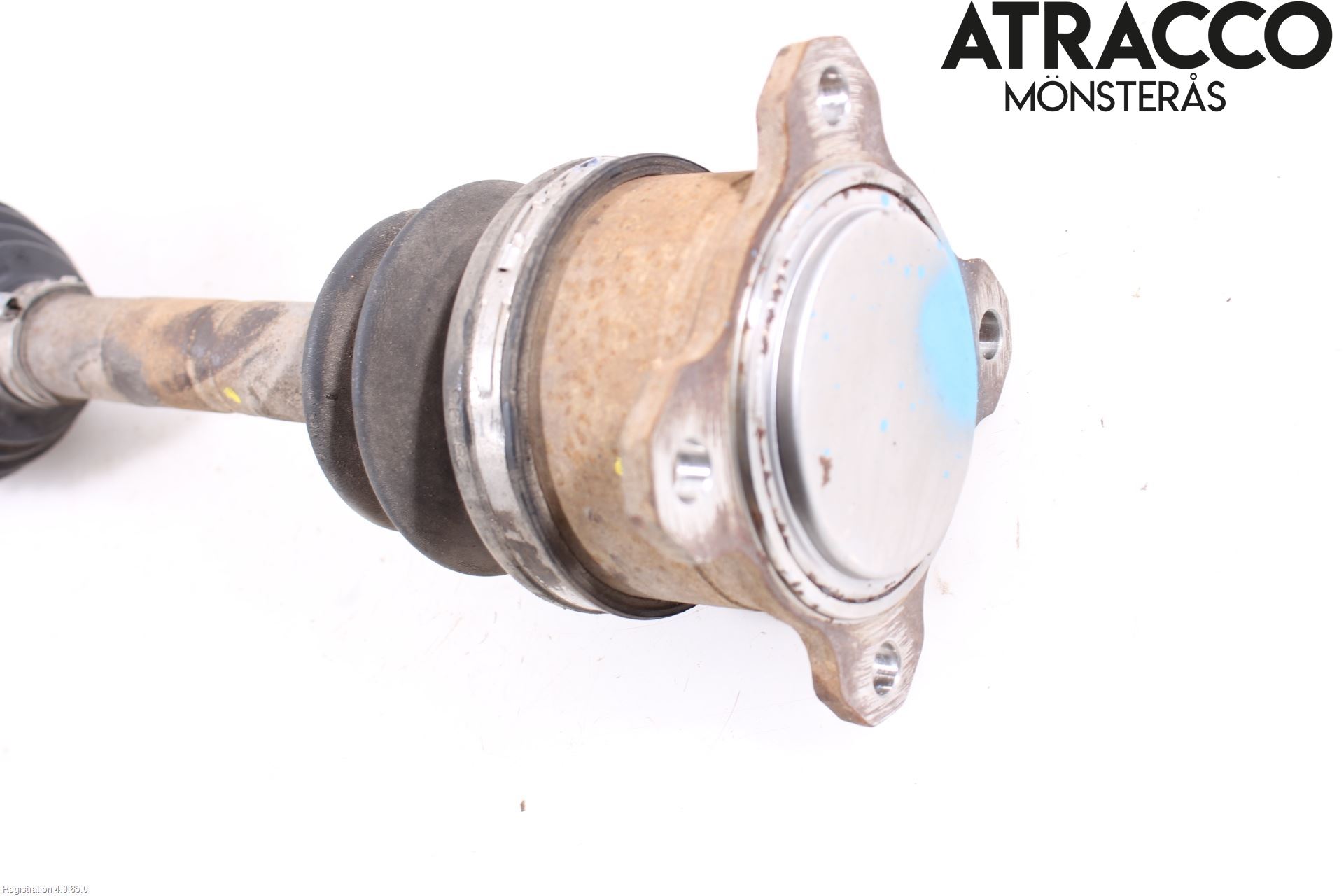 Mitsubishi L200 16-23 Drivaxel Fram Höger