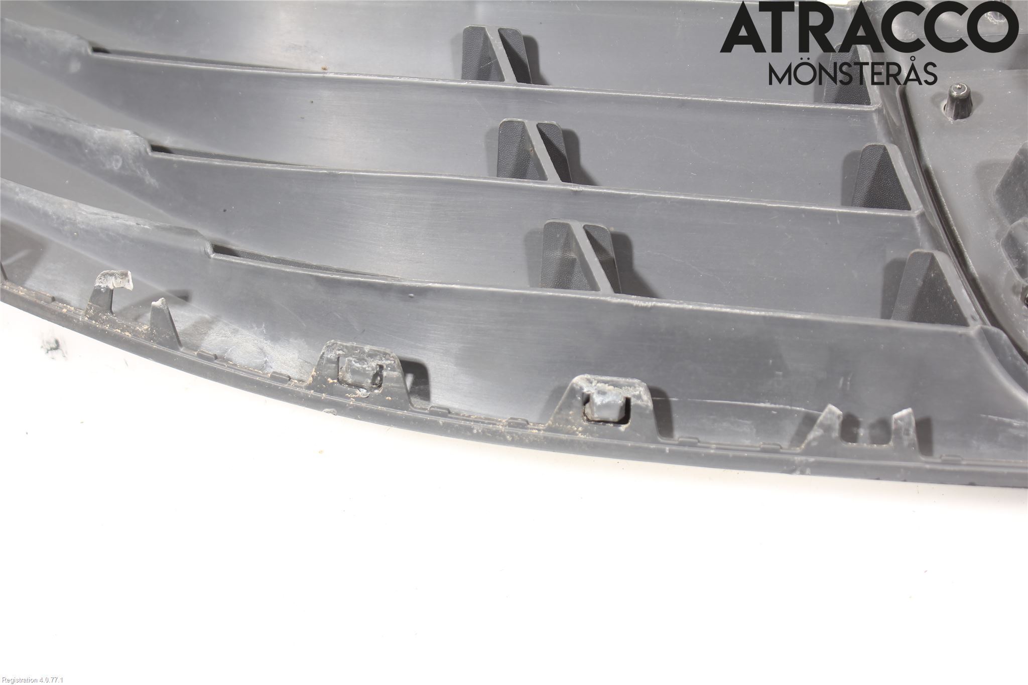 Dacia LOGAN MCV/STEPWAY Grill Komp