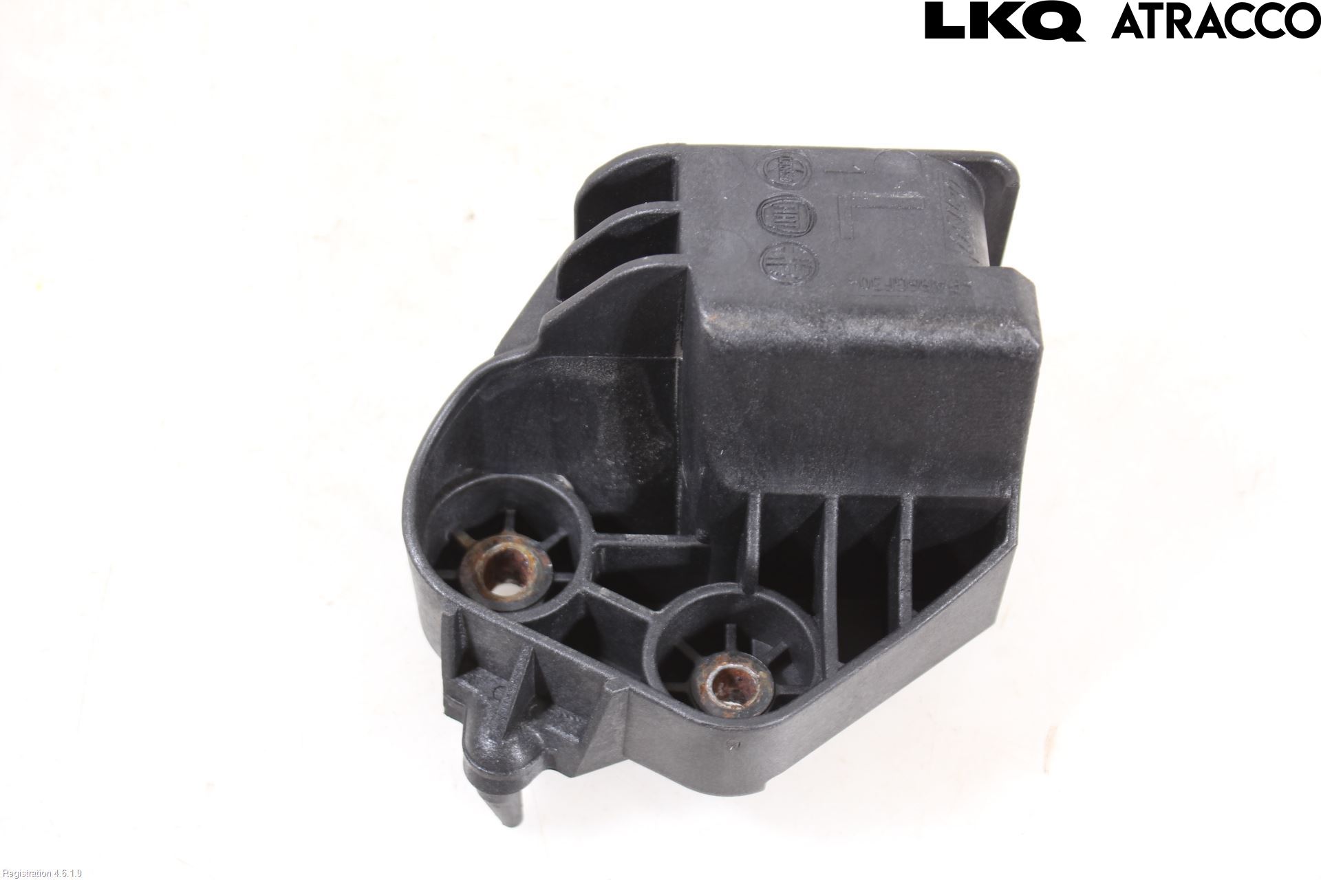 Fiat 500L 13-19 Kylarfäste-Ram-Balk