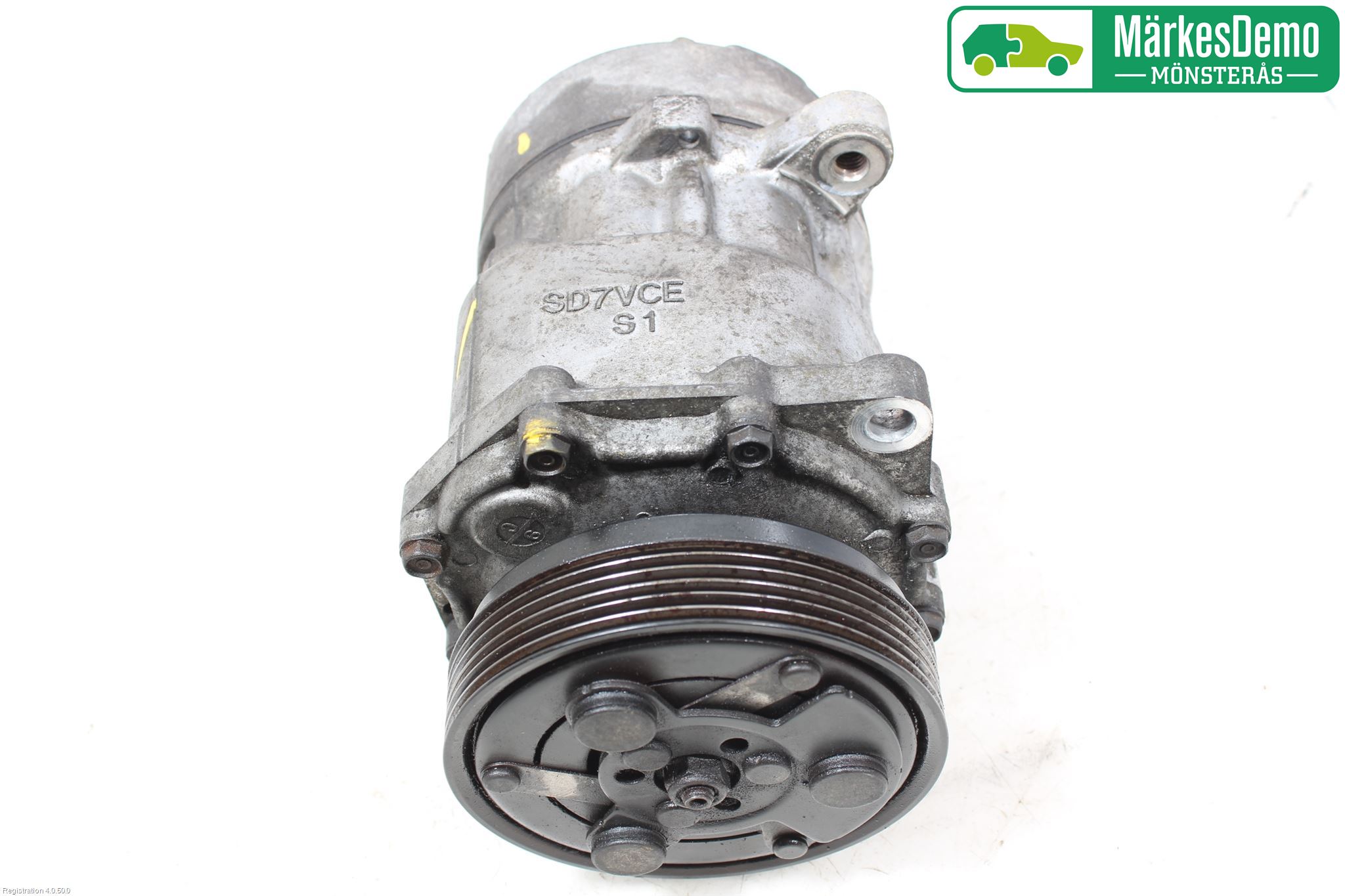 Volkswagen VW CADDY      04-10 Ac Kompressor