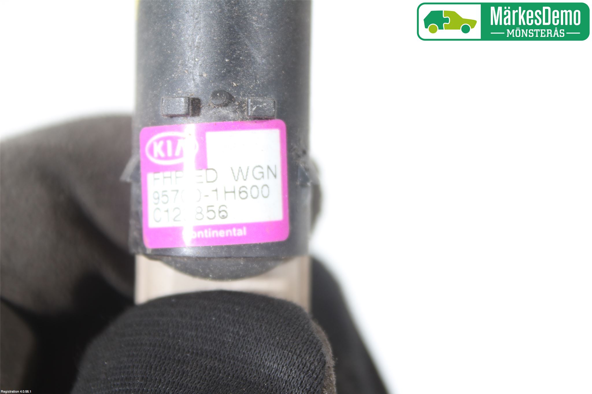 Kia CEED 06-12 Parkeringshjälp Backsensor
