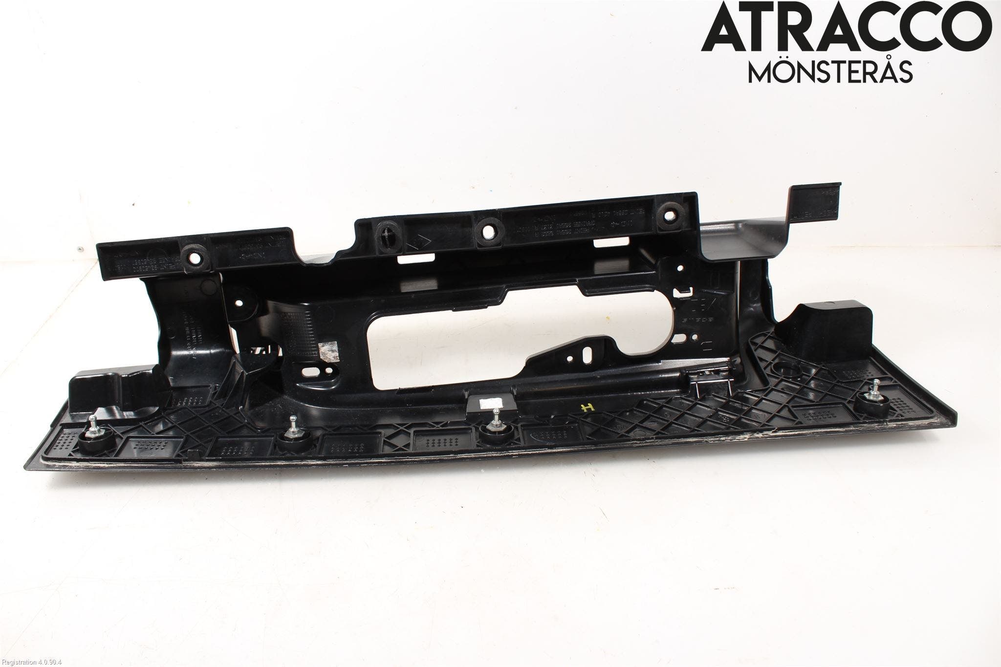 Opel VIVARO 15-19 Bakljussarg