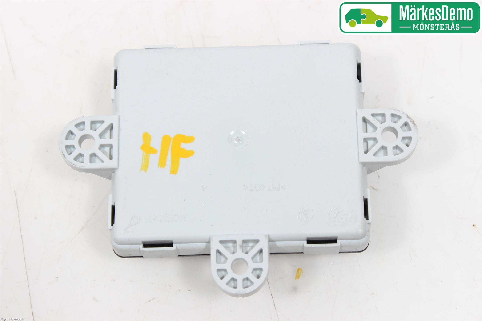 Volvo V60 11-13 Styrenhet Dörr