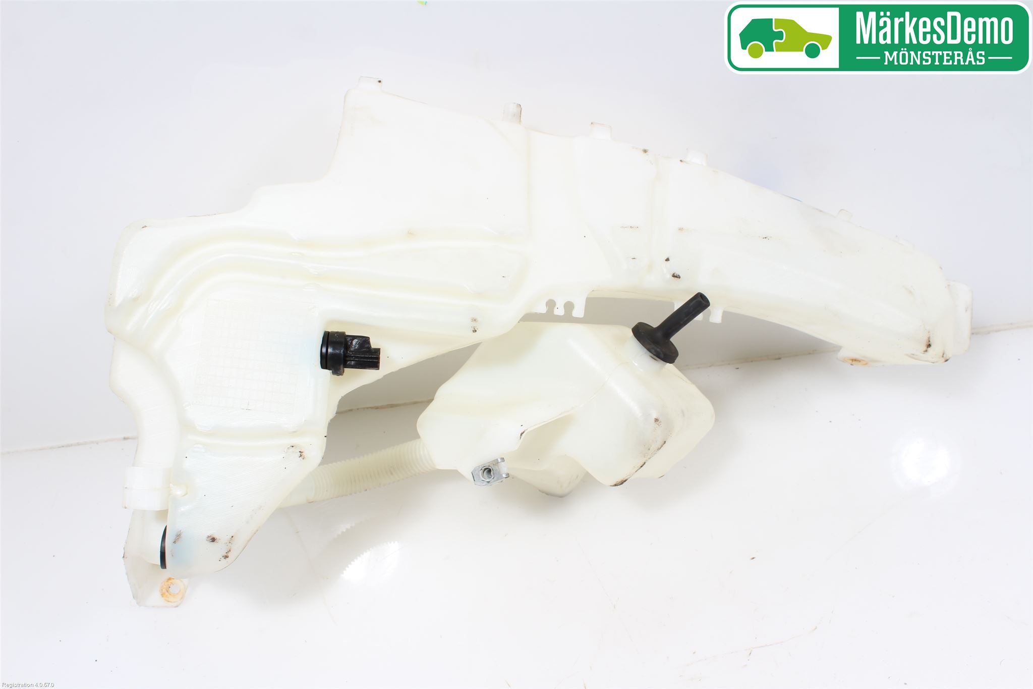 Ford FOCUS     04-07 Spolartank Vindruta-Strål