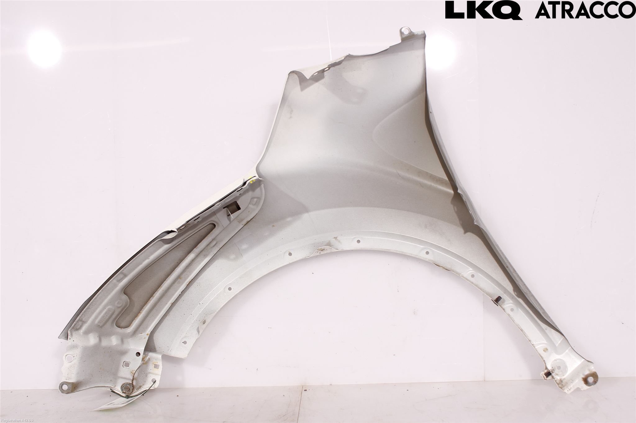 Toyota C-HR 16-23 Skärm Fram Höger