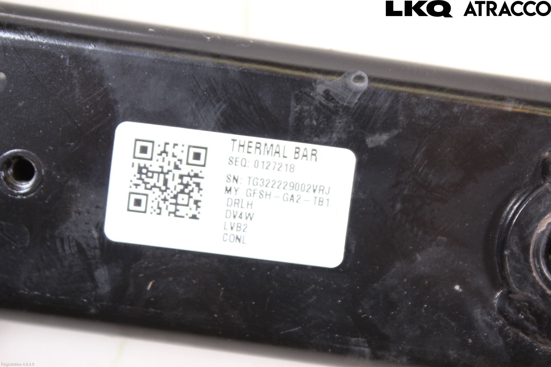 Tesla MODEL Y 21- Fjäderbensstag