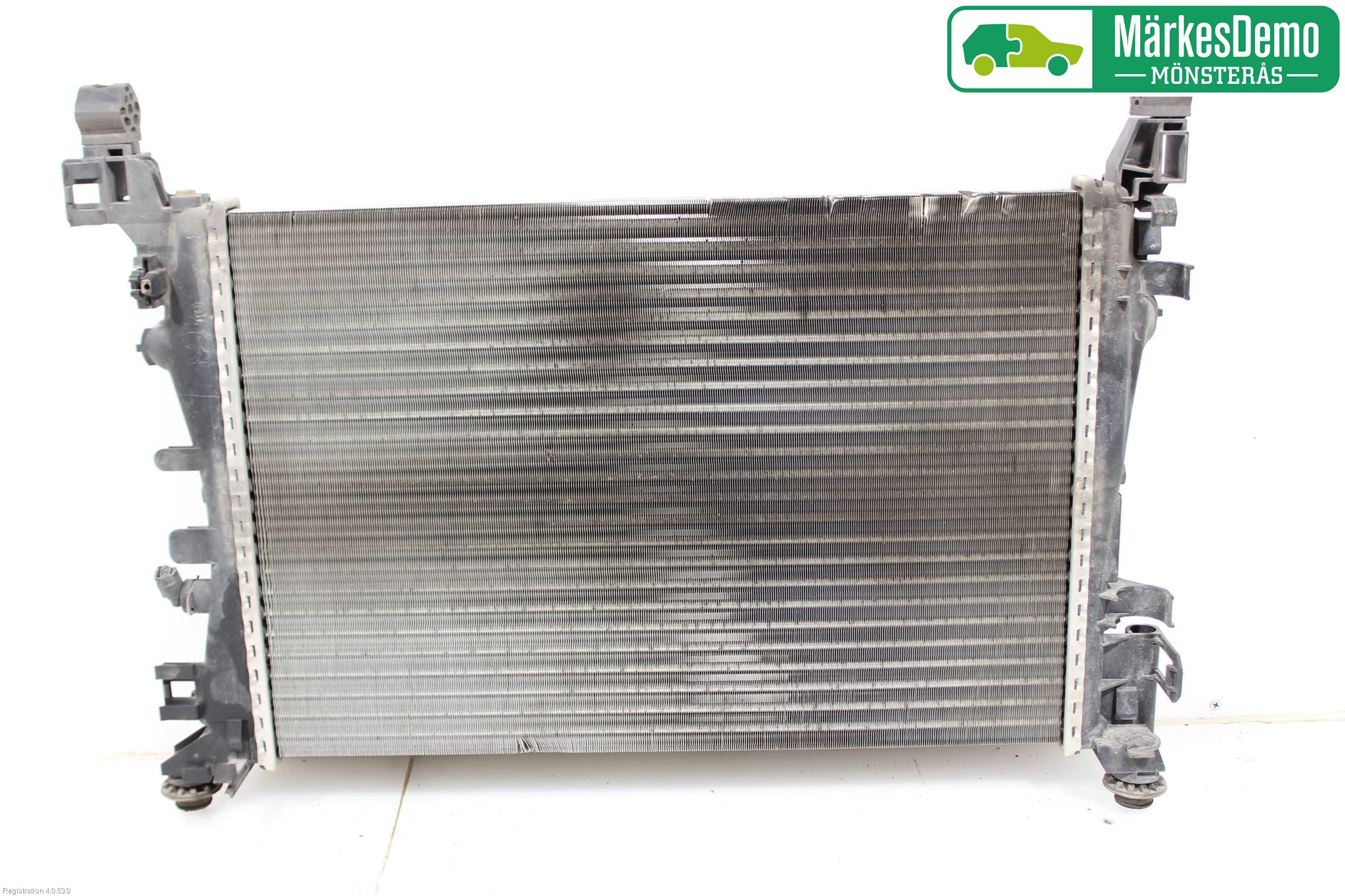 Opel CORSA E 15-19 Kylare Man