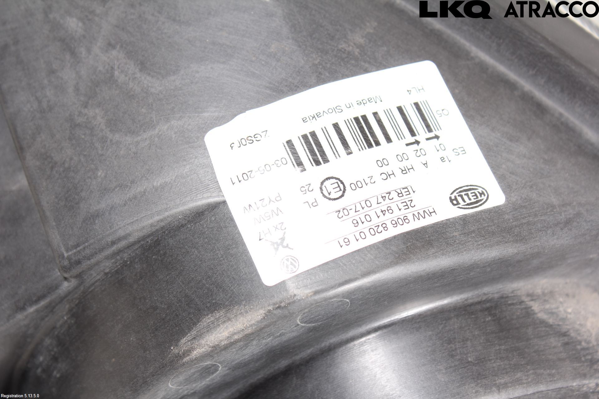 Volkswagen VW CRAFTER 06-16 Strålkastare Höger