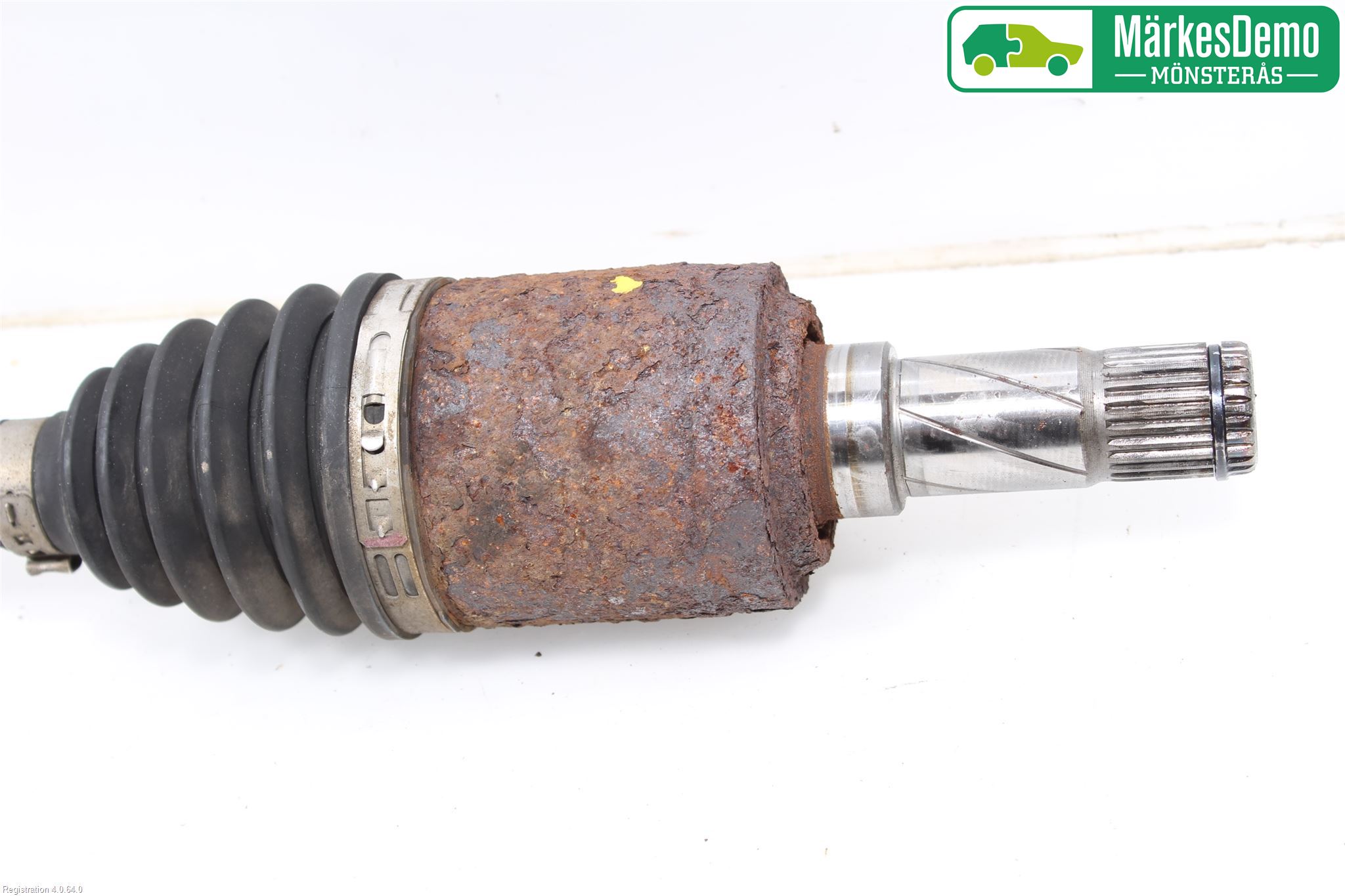 Volvo V60 11-13 Drivaxel Bak Vänster