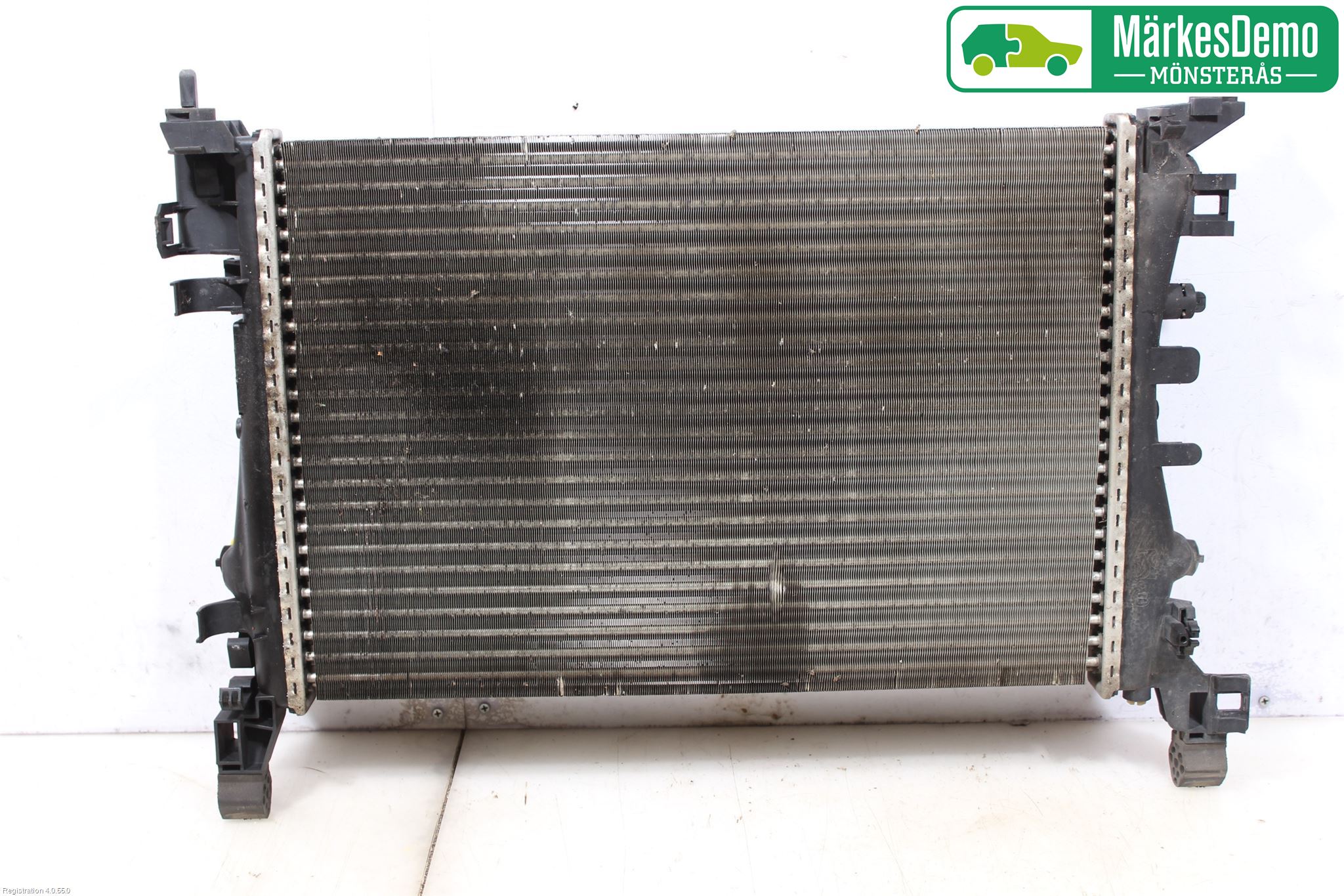 Opel CORSA D 07-14 Kylare Aut