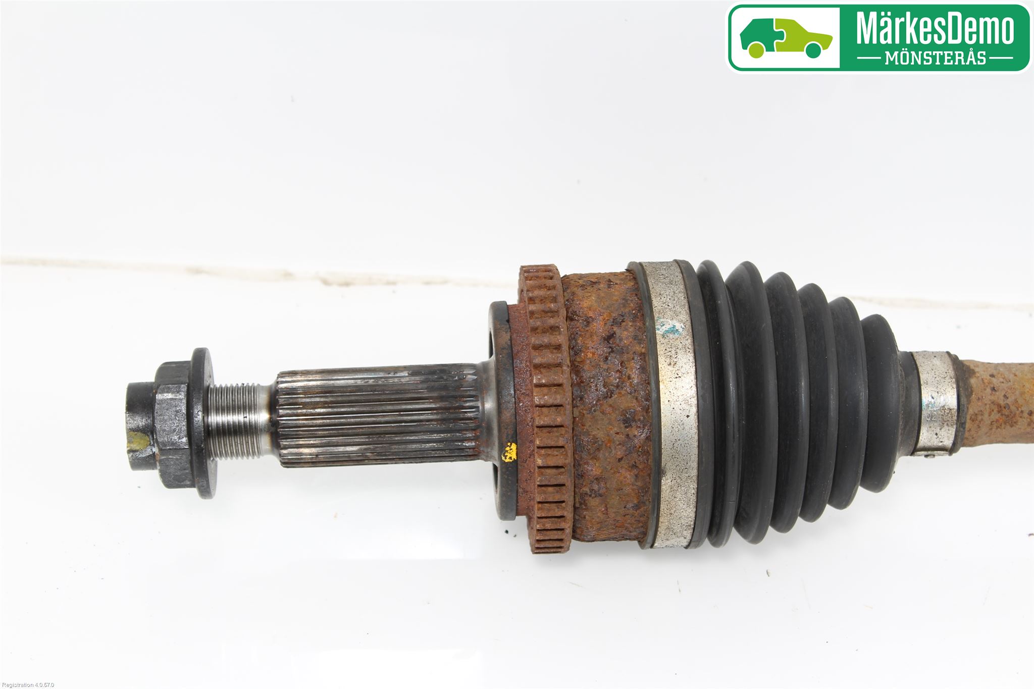 Hyundai i30 GD 13-17 Drivaxel Fram Vänster