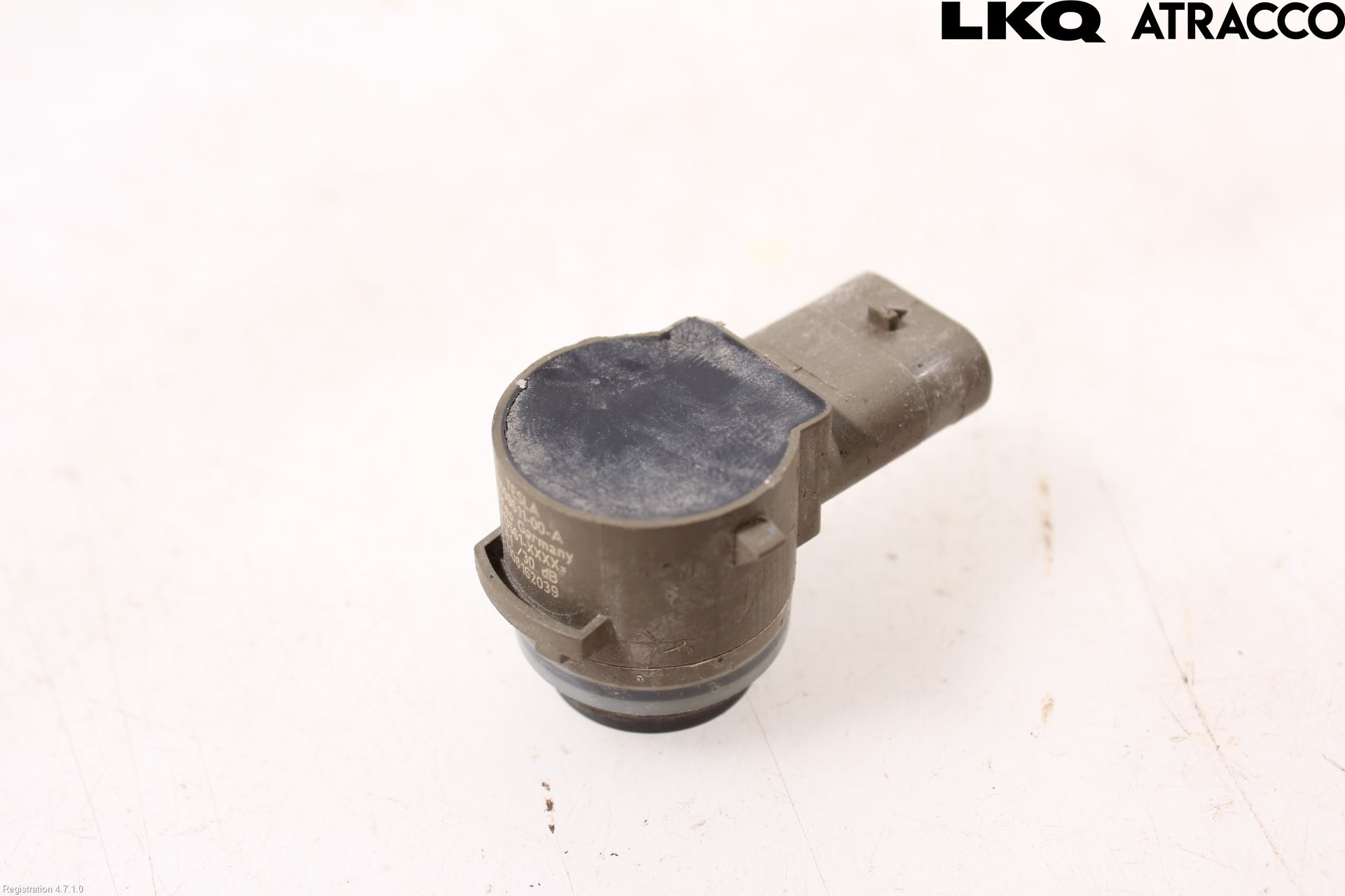 Tesla MODEL S 13- Parkeringshjälp Backsensor