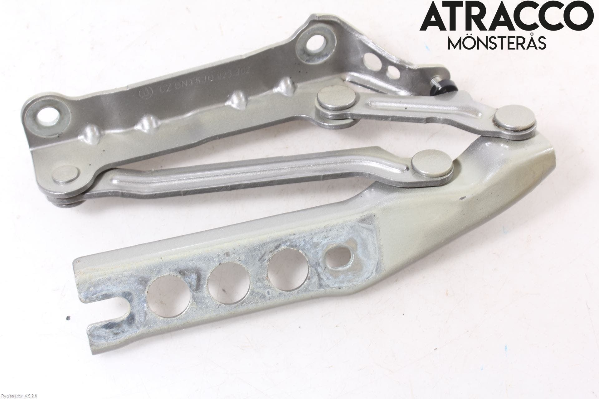 Skoda FABIA 07-14 Huvgångjärn