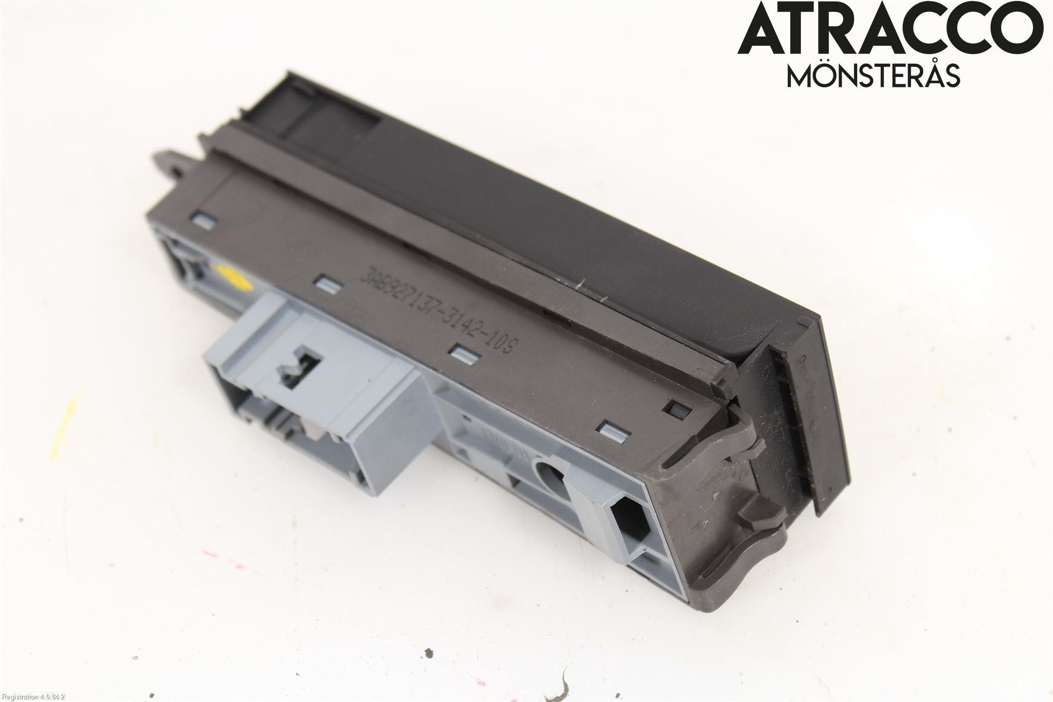 Volkswagen VW GOLF V 04-09 Strömställare Parkeringsbroms