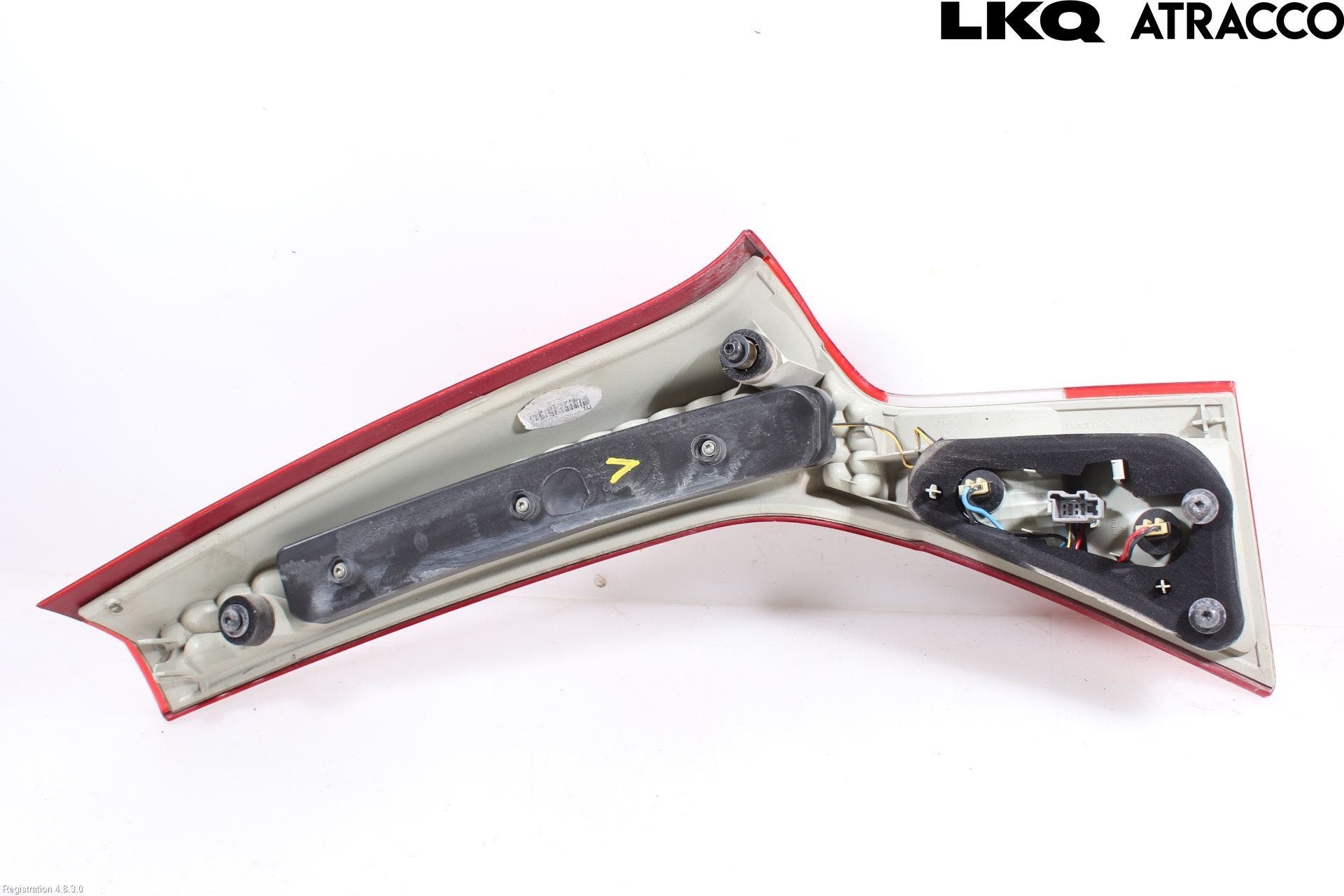 Volvo XC70 08-13 Bakljus Lucka Hö