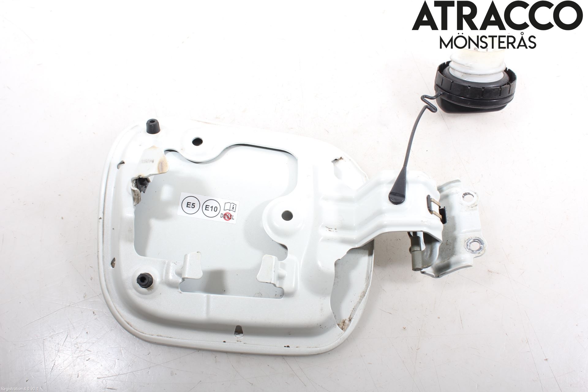 Toyota C-HR 16-23 Tanklucka