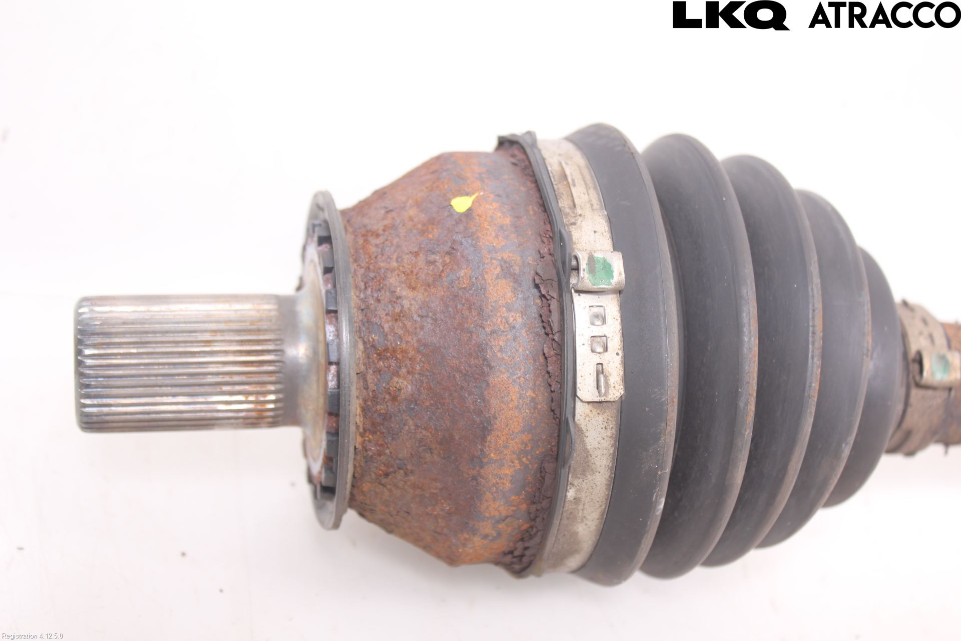 Volvo XC60 14-17 Drivaxel Fram Vänster