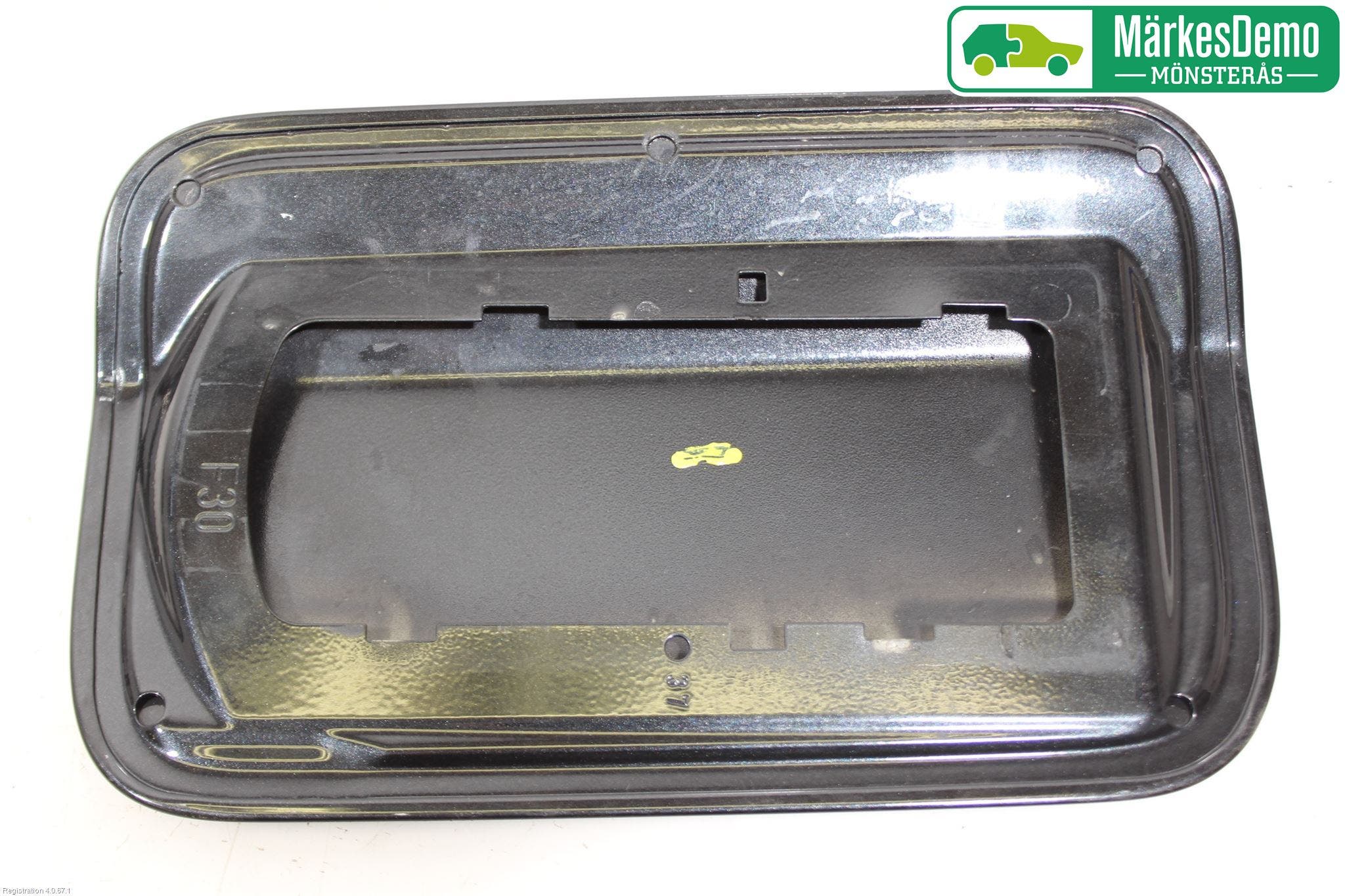 BMW 3 F30/F31/F80 12-19 Tanklucka