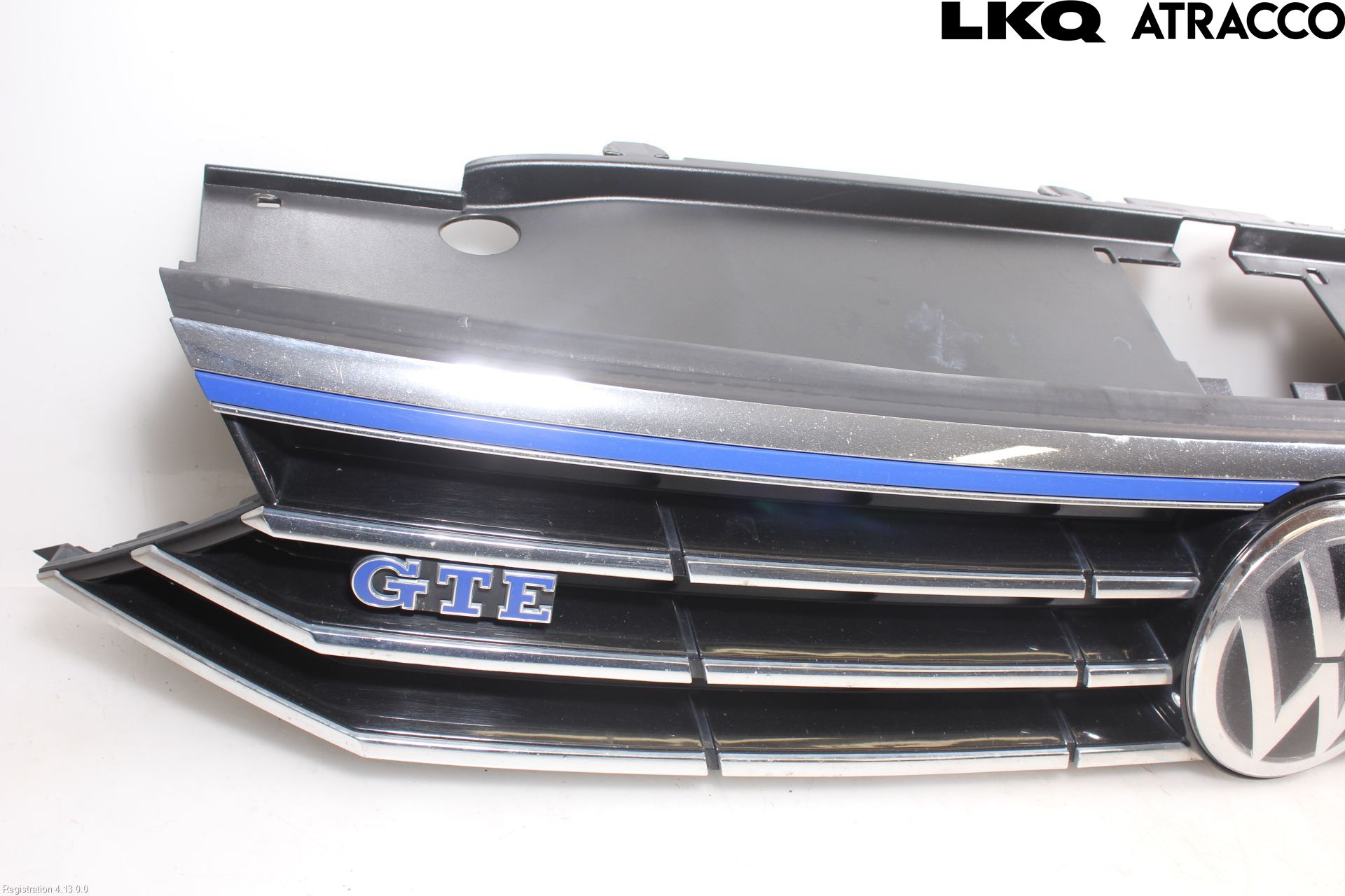 Volkswagen VW PASSAT 15-19 Grill Komp