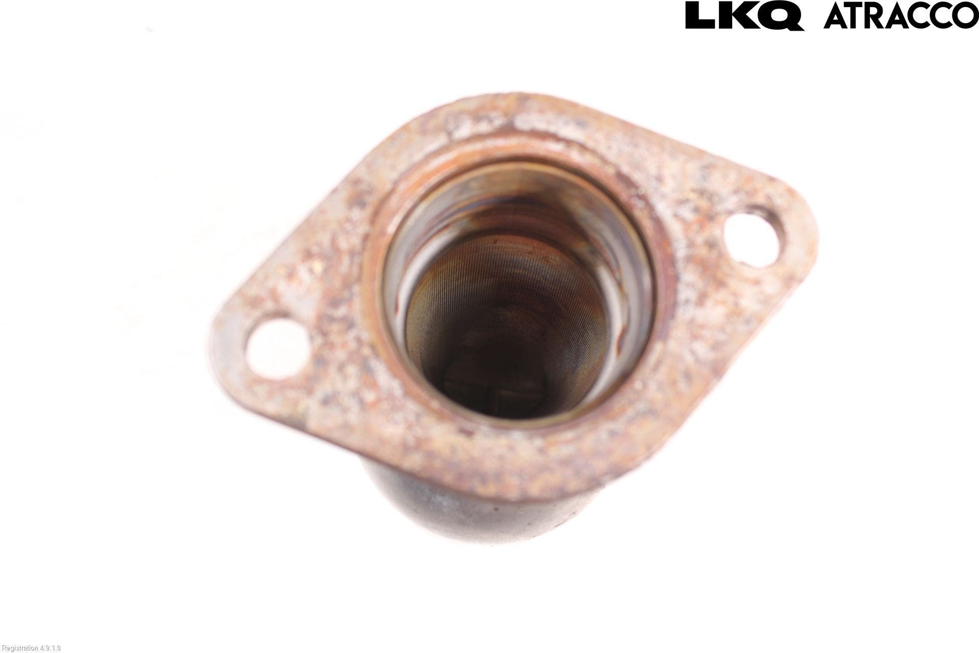 Subaru OUTBACK 15-20 Avgas Främre Rör