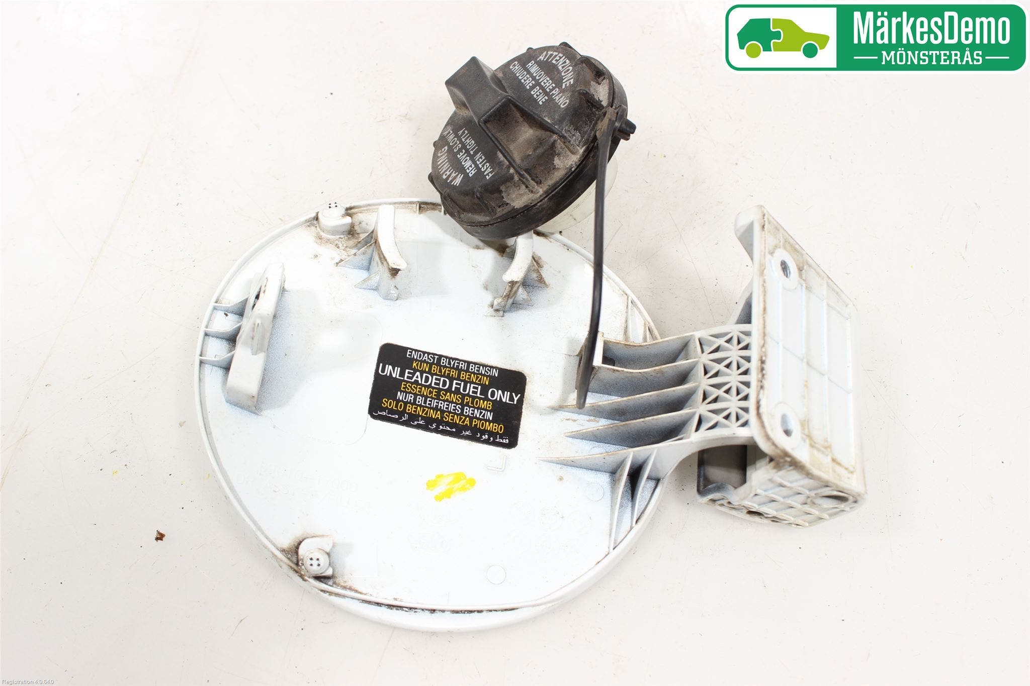 Kia PICANTO 12-17 Tanklucka