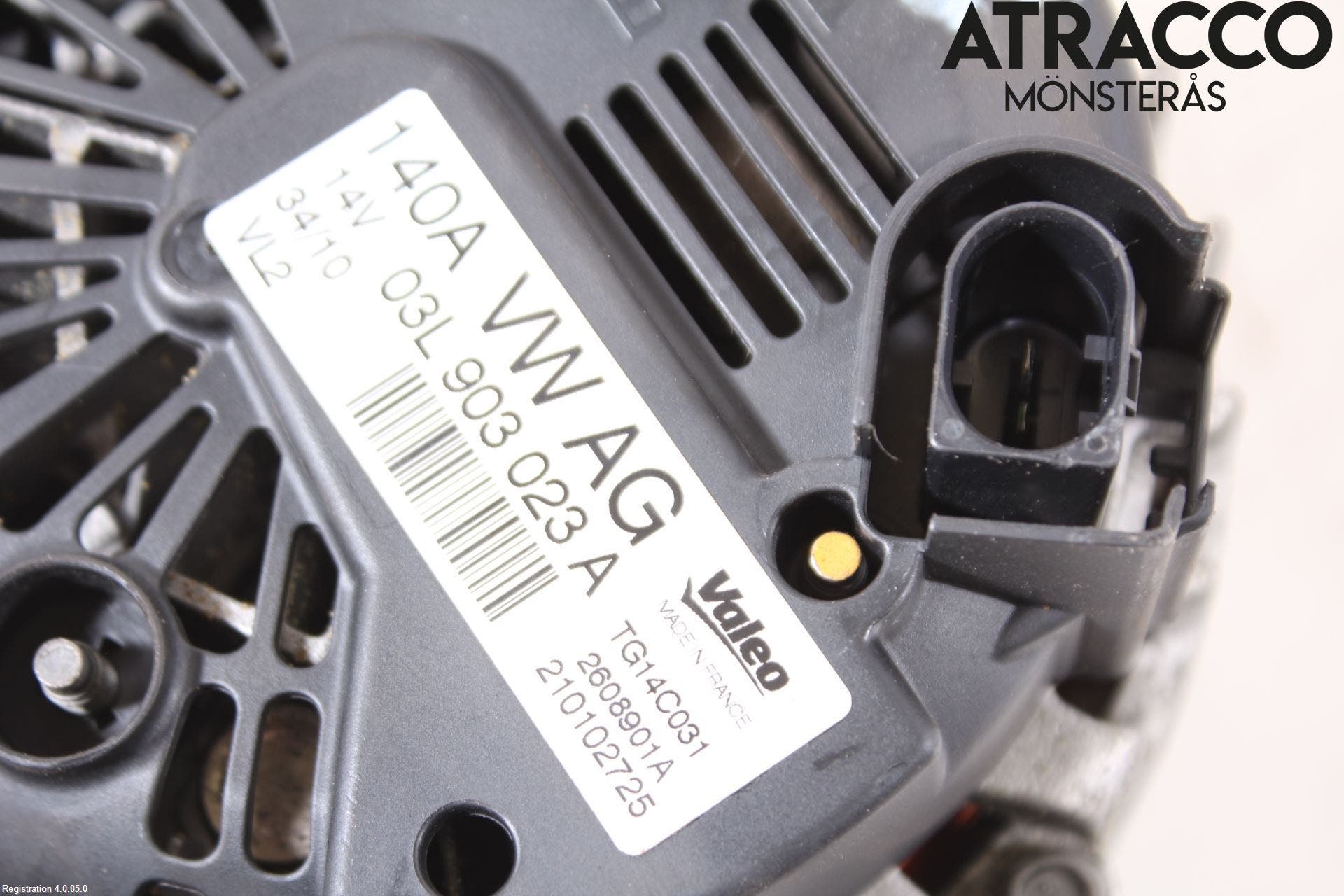 Volkswagen VW GOLF VI 09-13 Generator