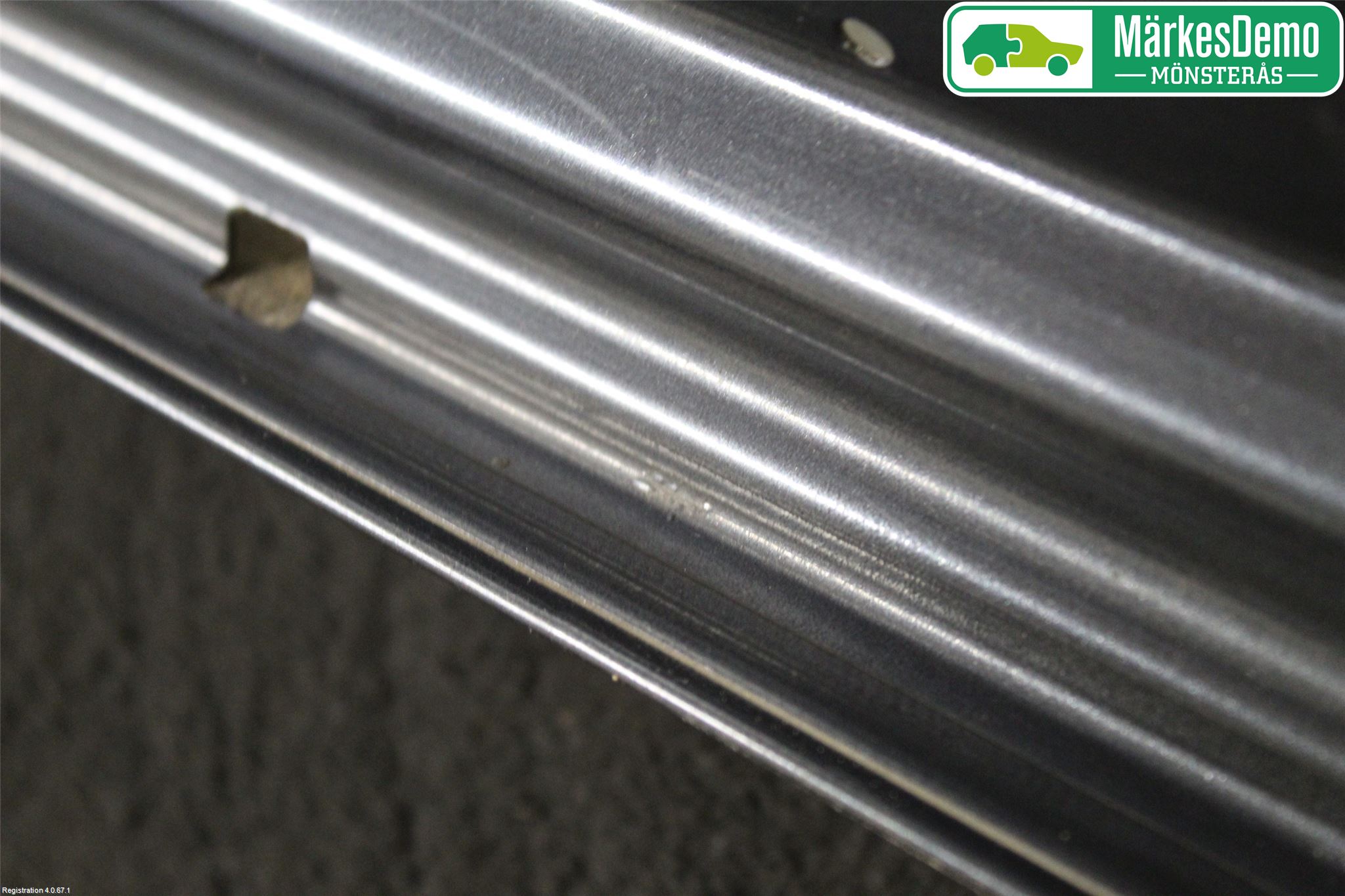 Ford FOCUS 08-11 Dörr Fram Vänster