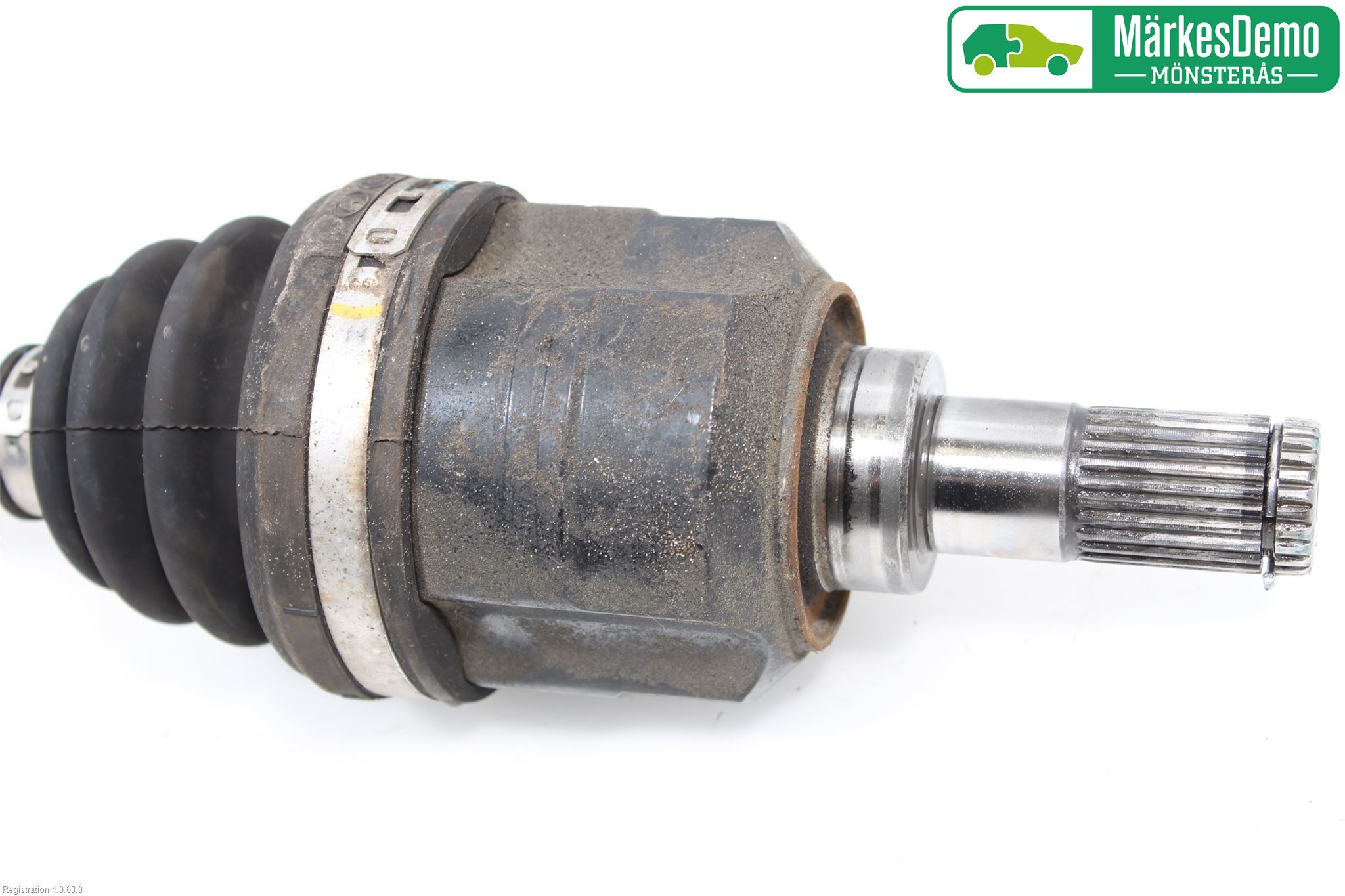 Hyundai ix35 Drivaxel Fram Vänster