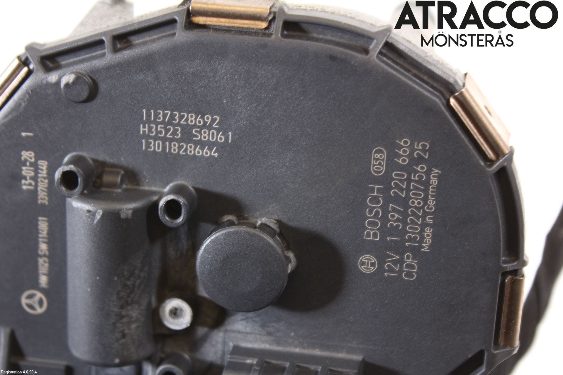 Mercedes-Benz MB C-KLASS (W204) 07-15 Torkarmotor Vindruta