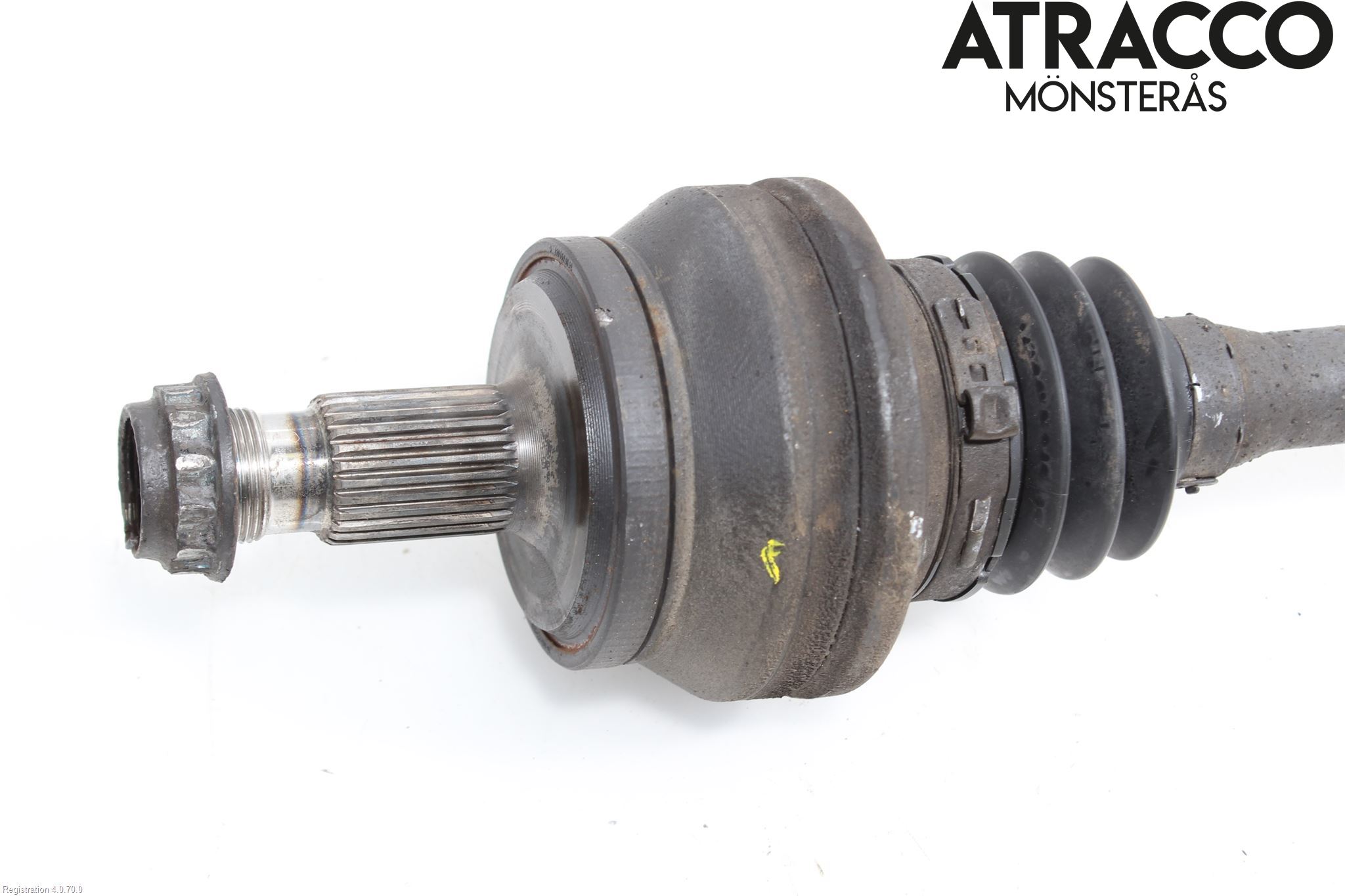 Mercedes-Benz MB C-KLASS (W204) 07-15 Drivaxel Bak Vänster