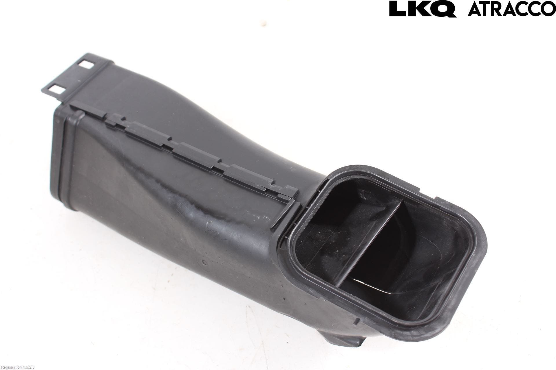 BMW 5 G30/G31/F90 17-23 Deflektor Plåt-Plast Kylning